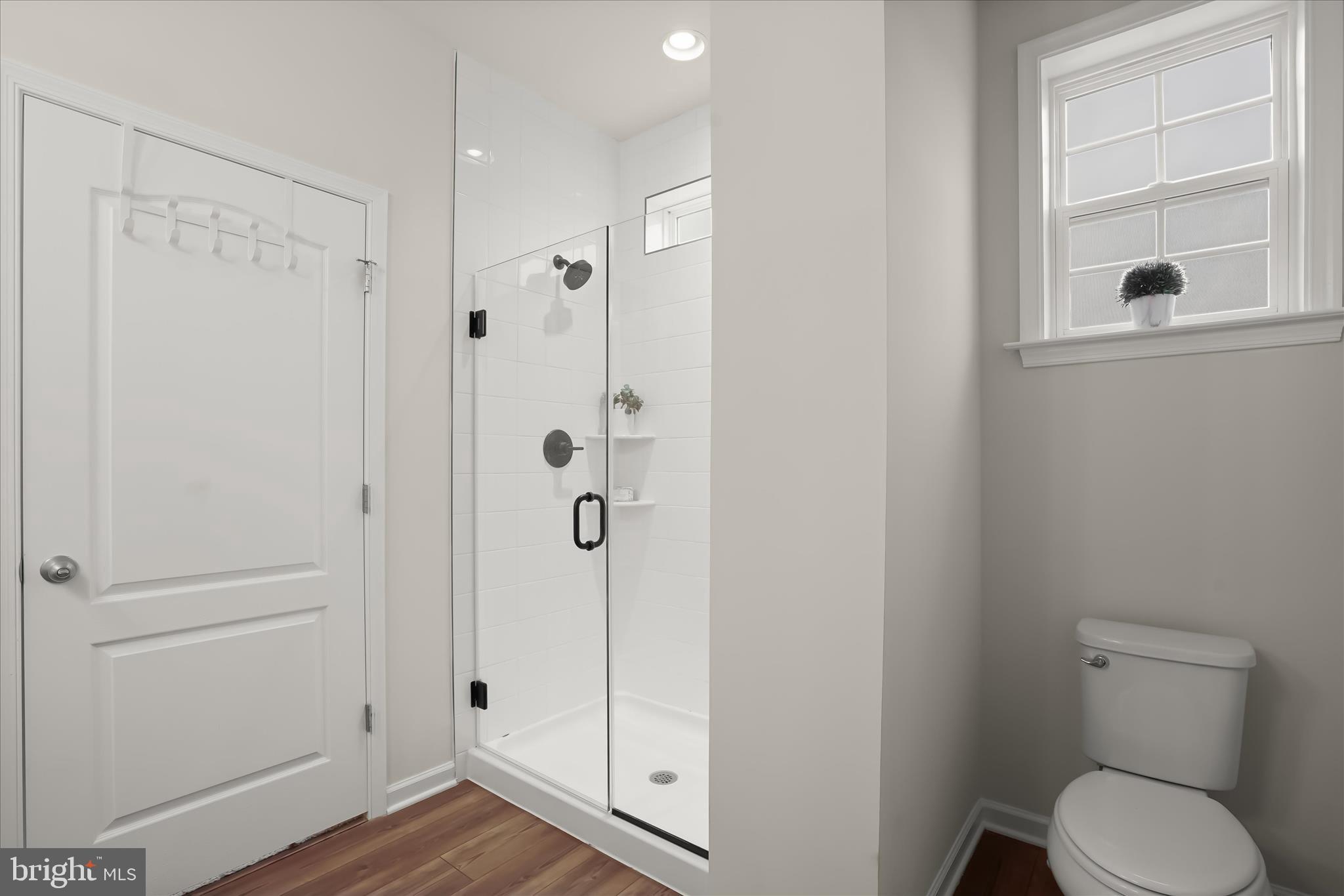 LAUREL OVERLOOK - Residential