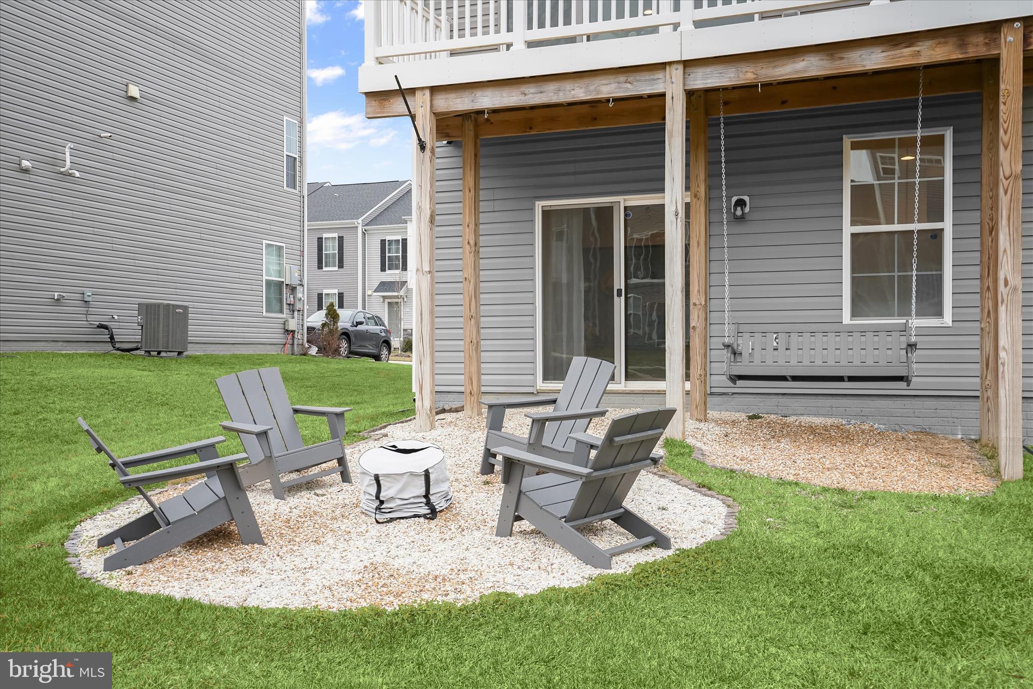 LAUREL OVERLOOK - Residential