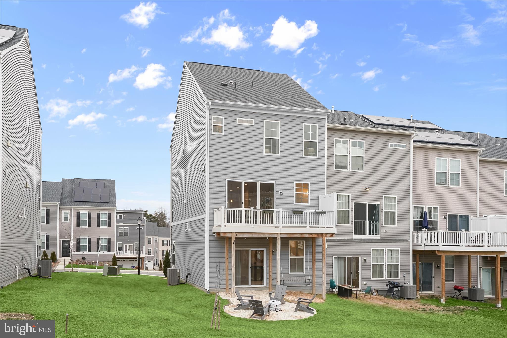 LAUREL OVERLOOK - Residential