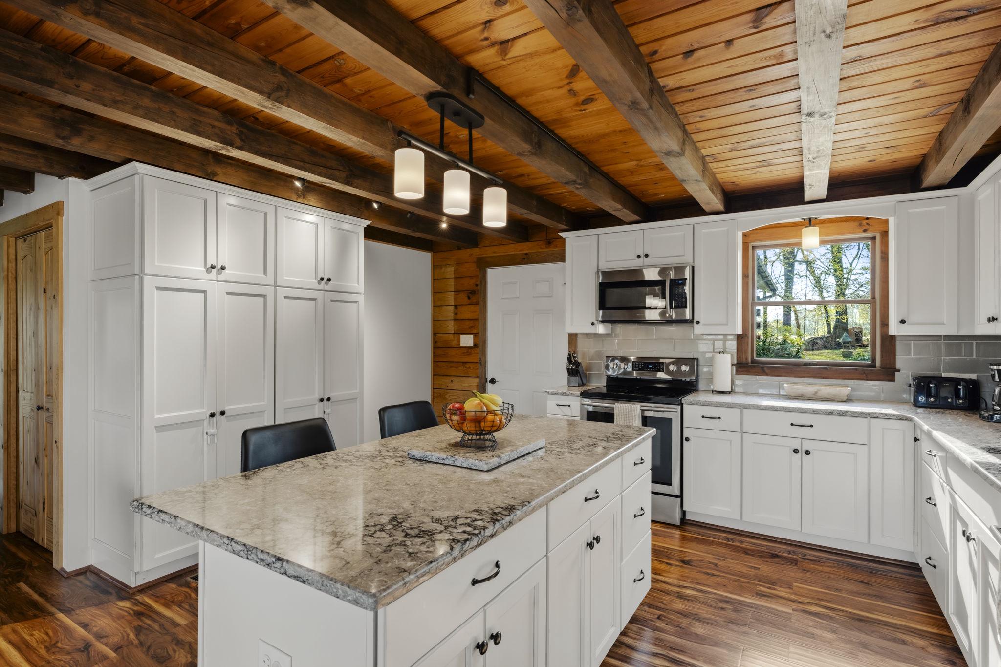 TANGLEWOOD - Residential