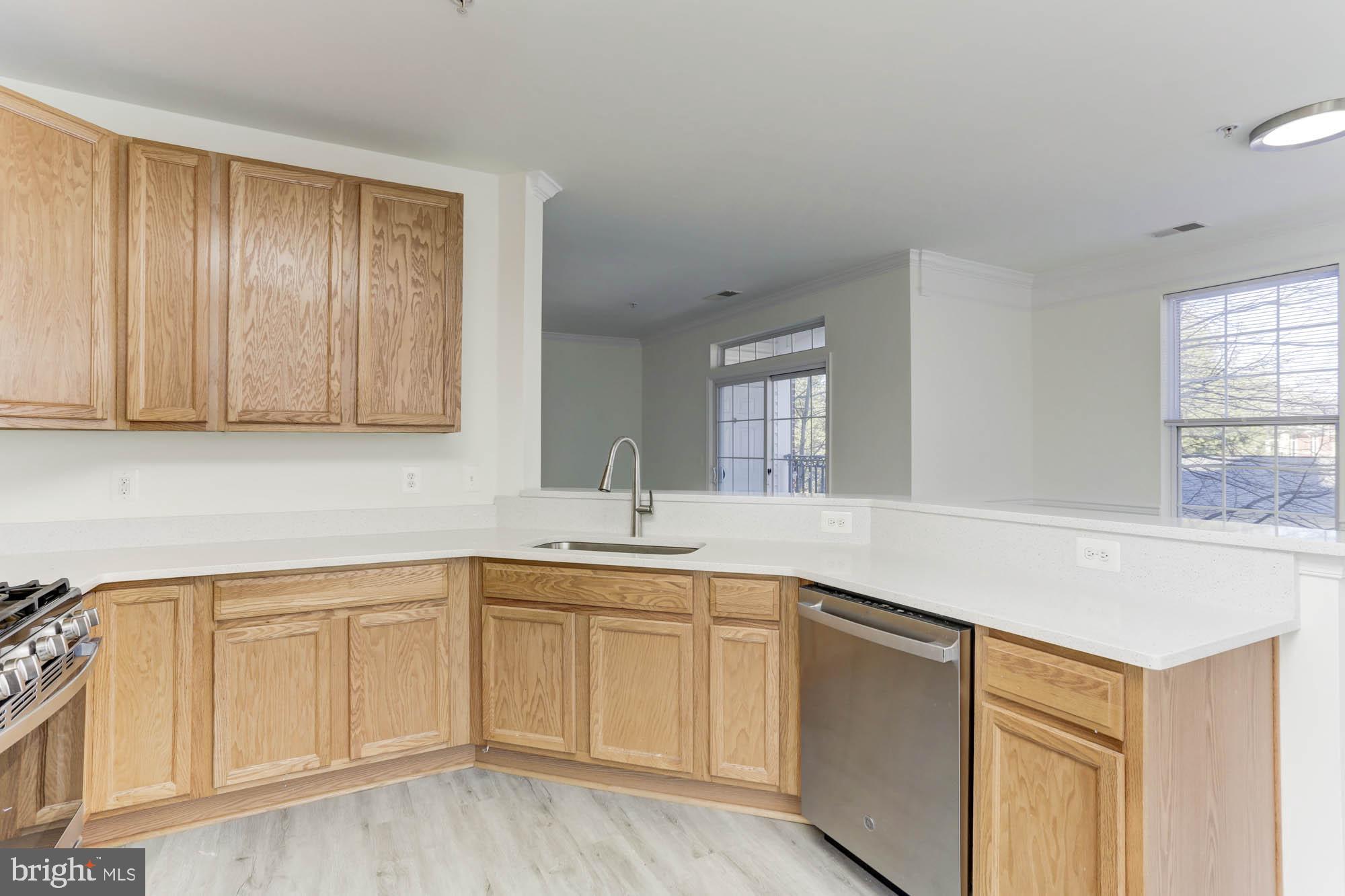 RIVER HILL - Residential Lease