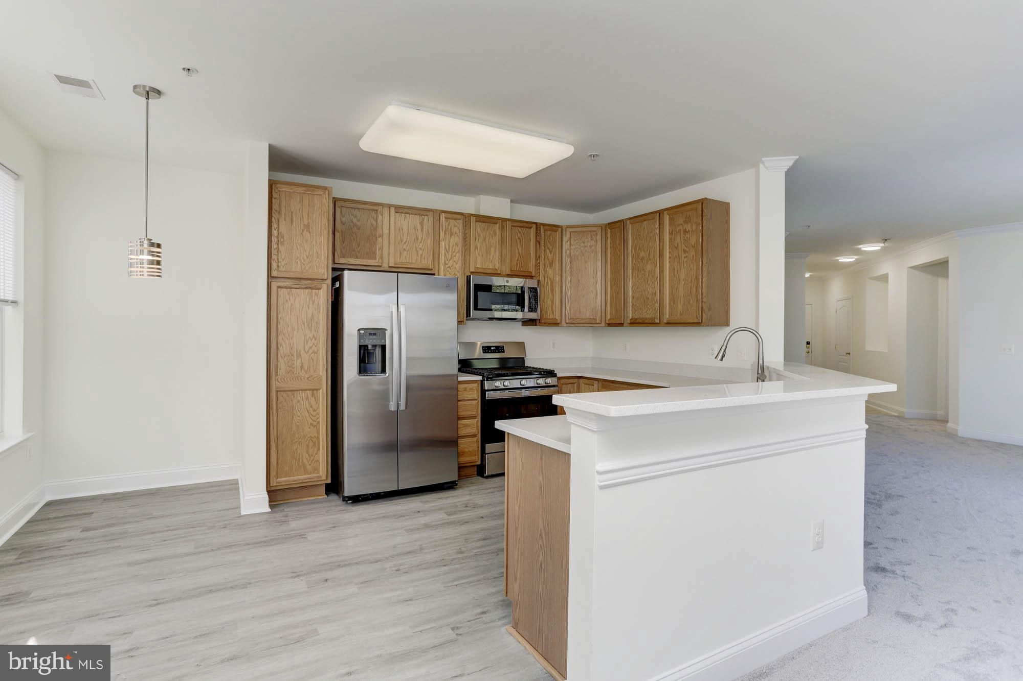 RIVER HILL - Residential Lease