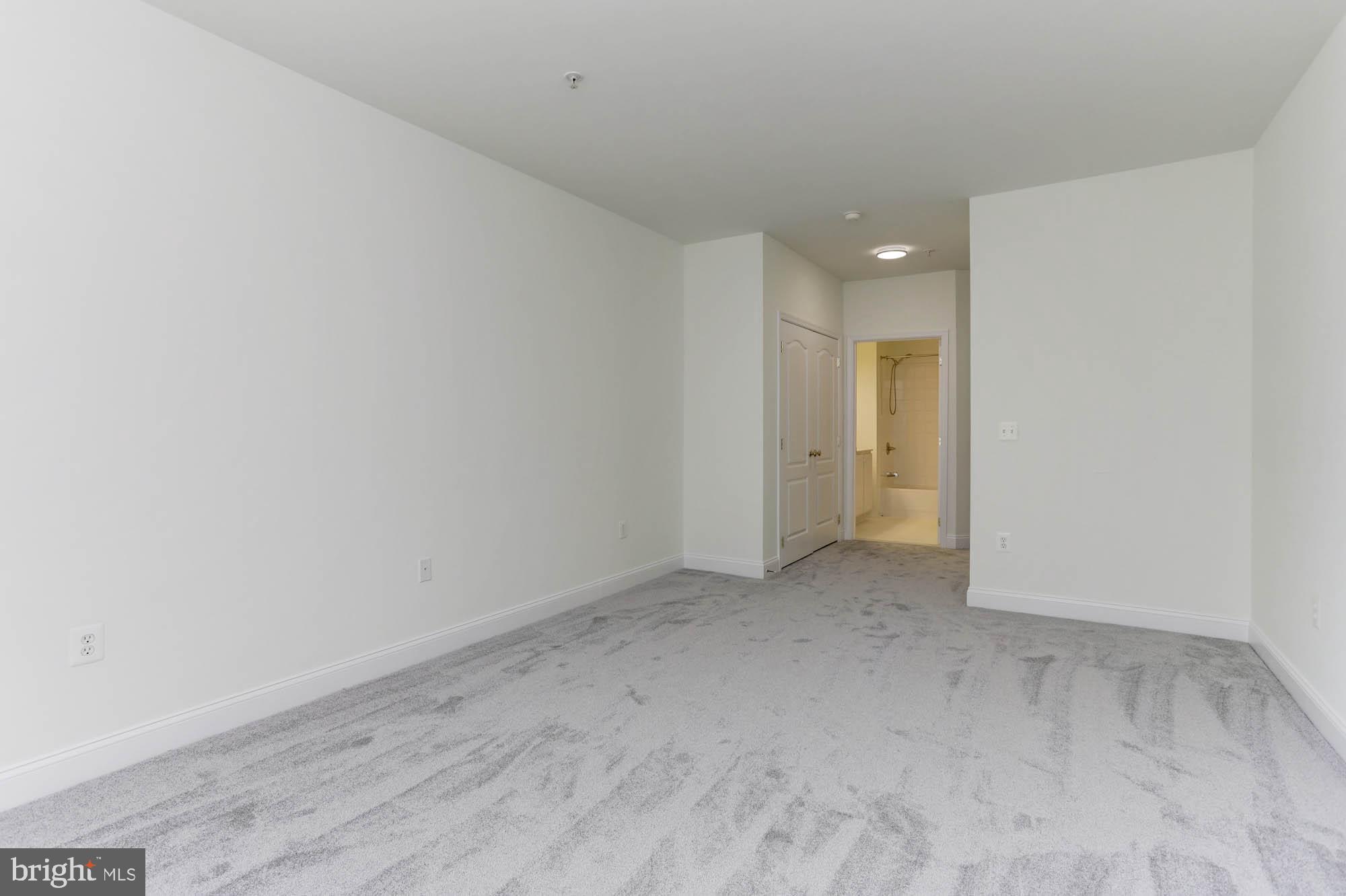 RIVER HILL - Residential Lease