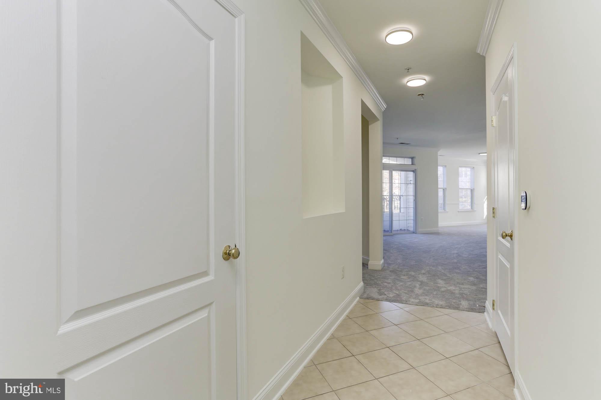 RIVER HILL - Residential Lease