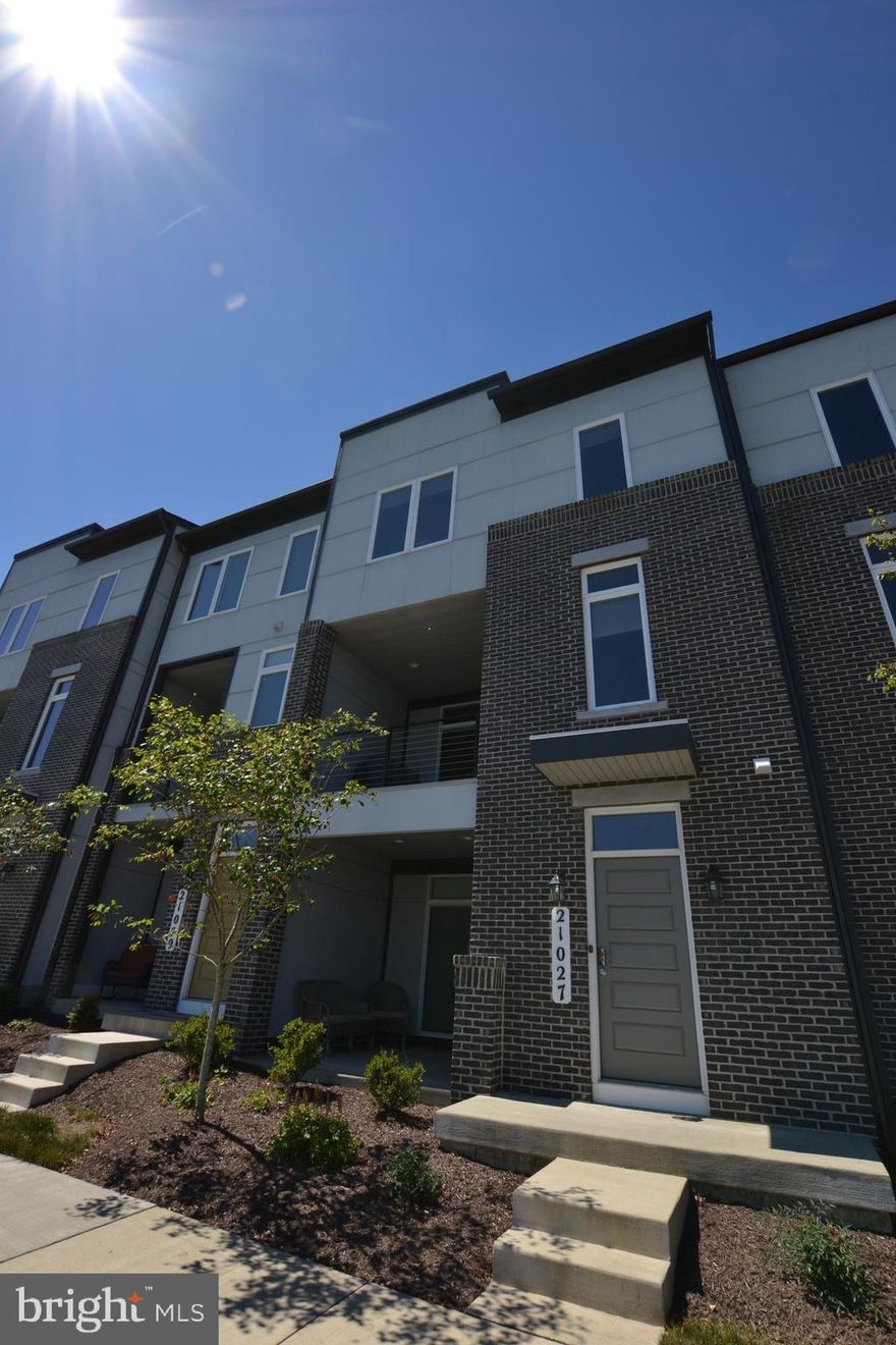 Gorgeous 3-level townhouse with 3 bedrooms, 2 full bathrooms and 2 powder rooms, 2 car garage, Gourmet kitchen w/Huge Island, Upgraded Cabinets & Appliances. Main level features Open Living/Dining Space with Office Nook and Balcony to enjoy the beautiful mountain views. Top level features a spacious Main suite with Walk In Closet, Luxury Main Bath w/Massive Roman Style Shower, 2 guest bedrooms, 1 full bathroom and laundry closet. Finished Basement with Media. Enjoy all the amenities that The Preserve at Goose Creek has to offer: swimming pool, fitness center, beautiful pond, clubhouse/party room, trails and creek access, tot-lots/playgrounds, community events, and programs! Perfect commuter location, close to the Dulles Greenway / 267, Route 7, Commuter Bus Stop / Park & Ride. Only 1 mile from Goose Creek Village restaurants & shopping. Top-rated schools!! Pets case by case.