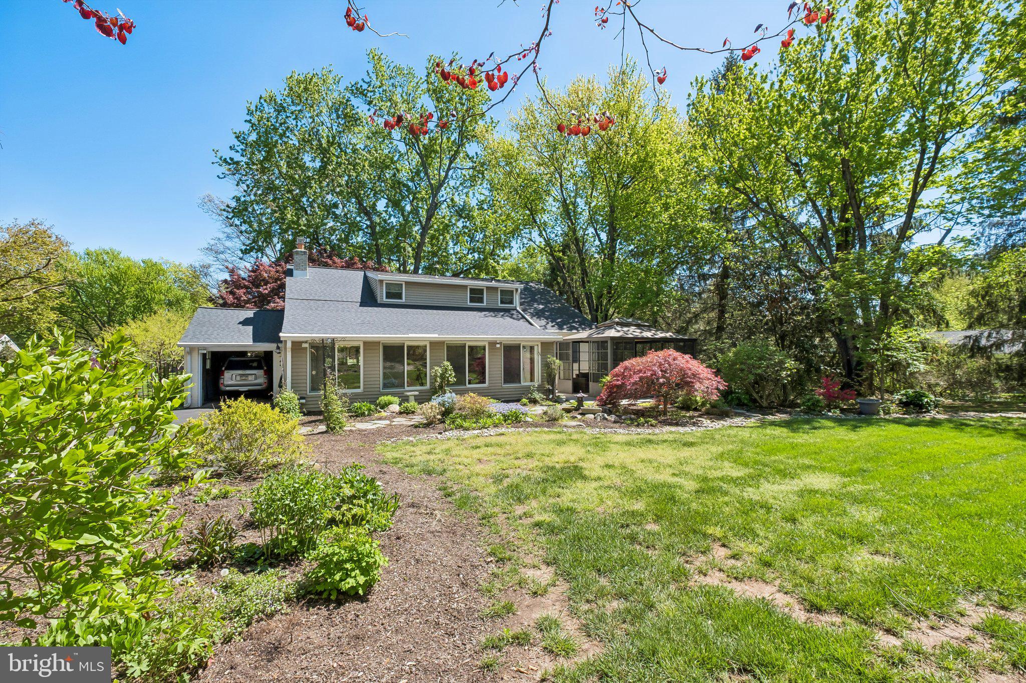 HAMILTON PARK - Residential