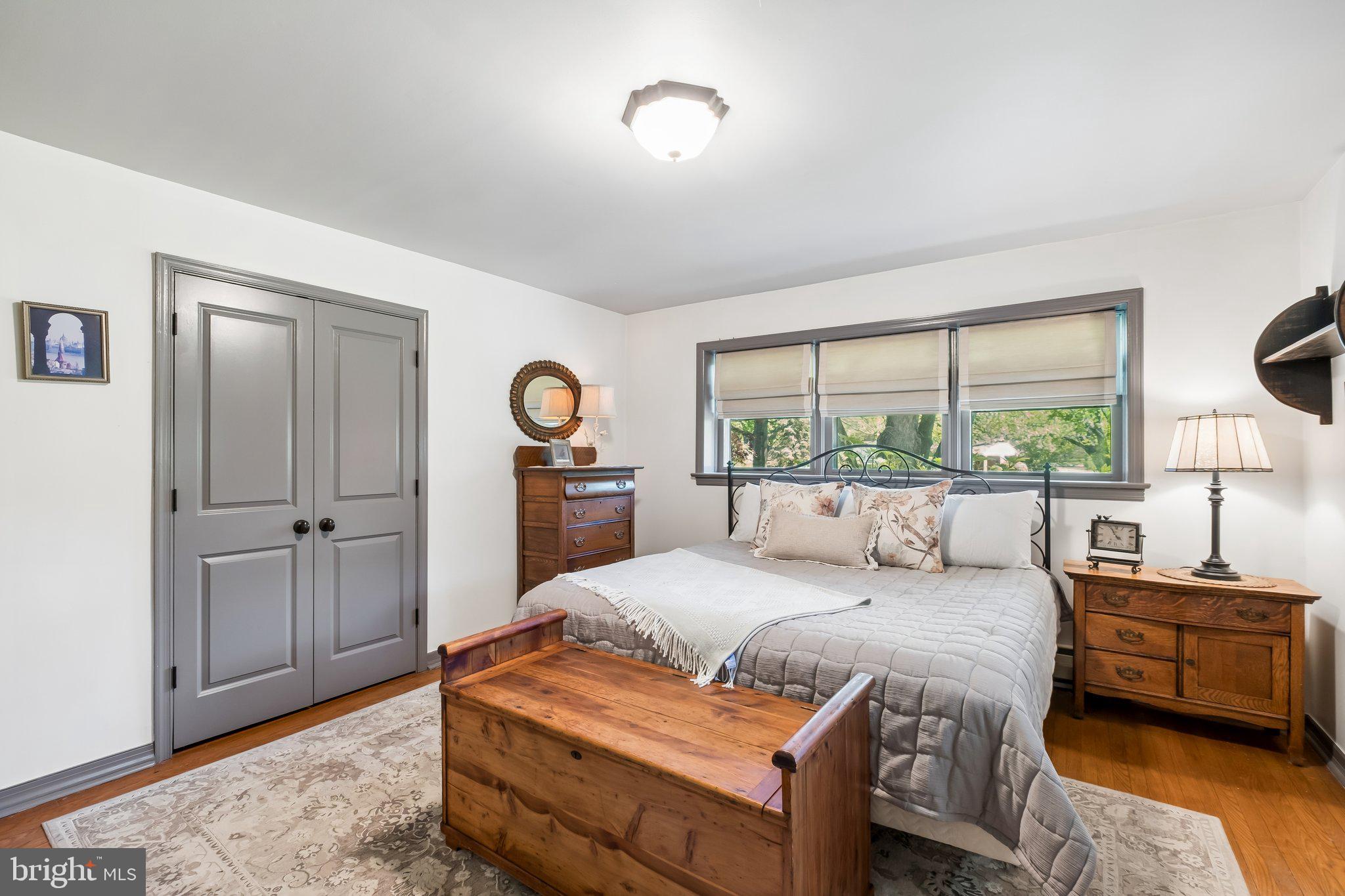 HAMILTON PARK - Residential