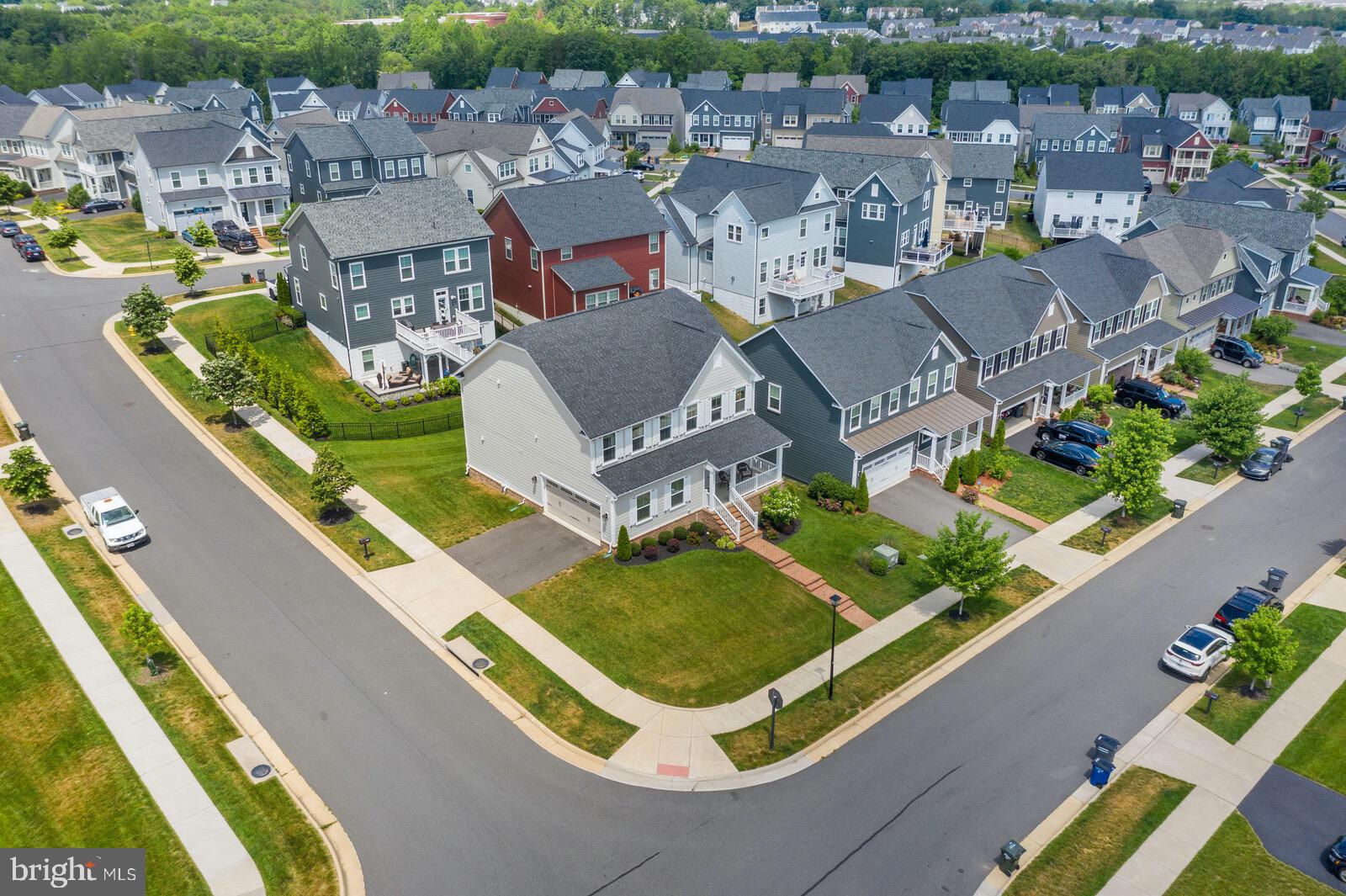 POTOMAC SHORES - Residential