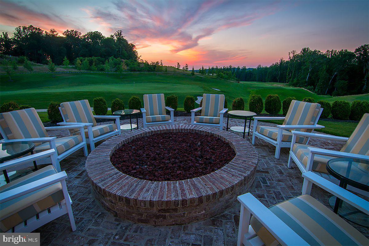 POTOMAC SHORES - Residential