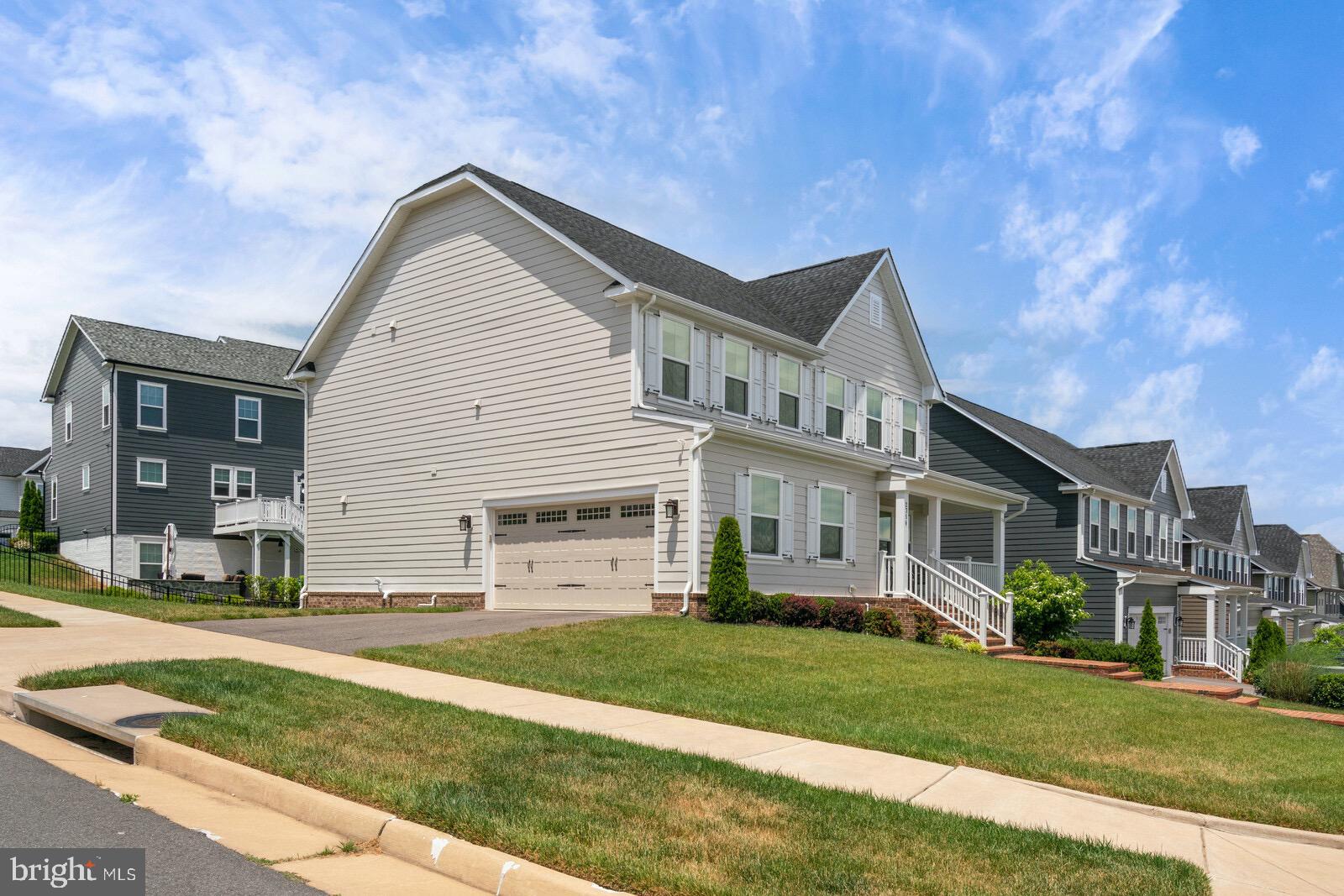 POTOMAC SHORES - Residential