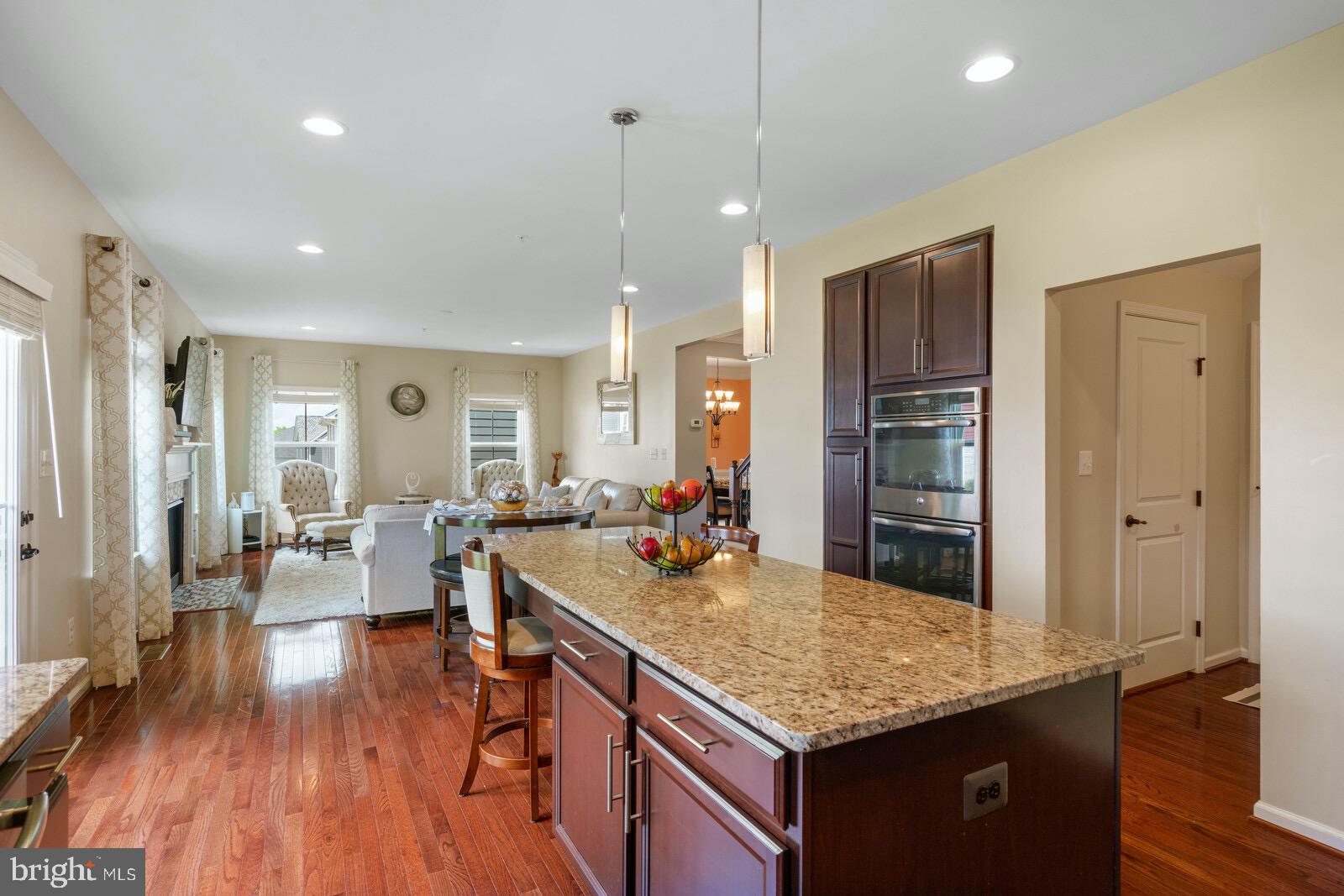 POTOMAC SHORES - Residential