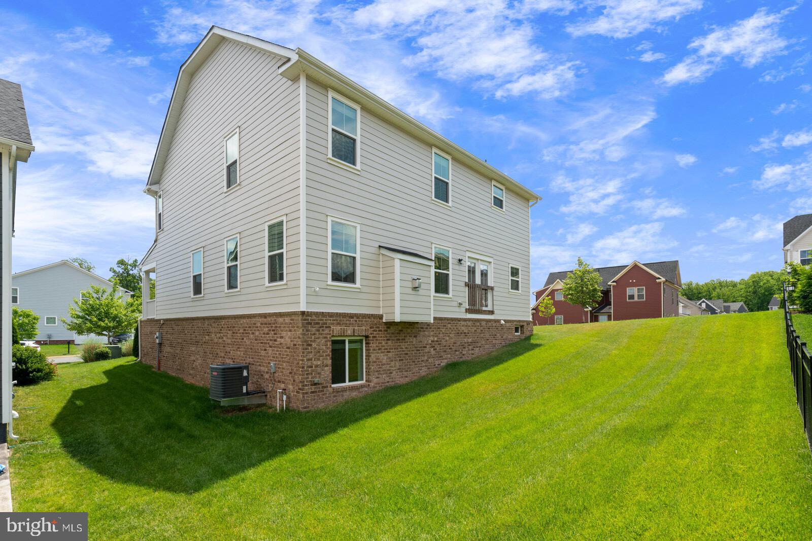 POTOMAC SHORES - Residential