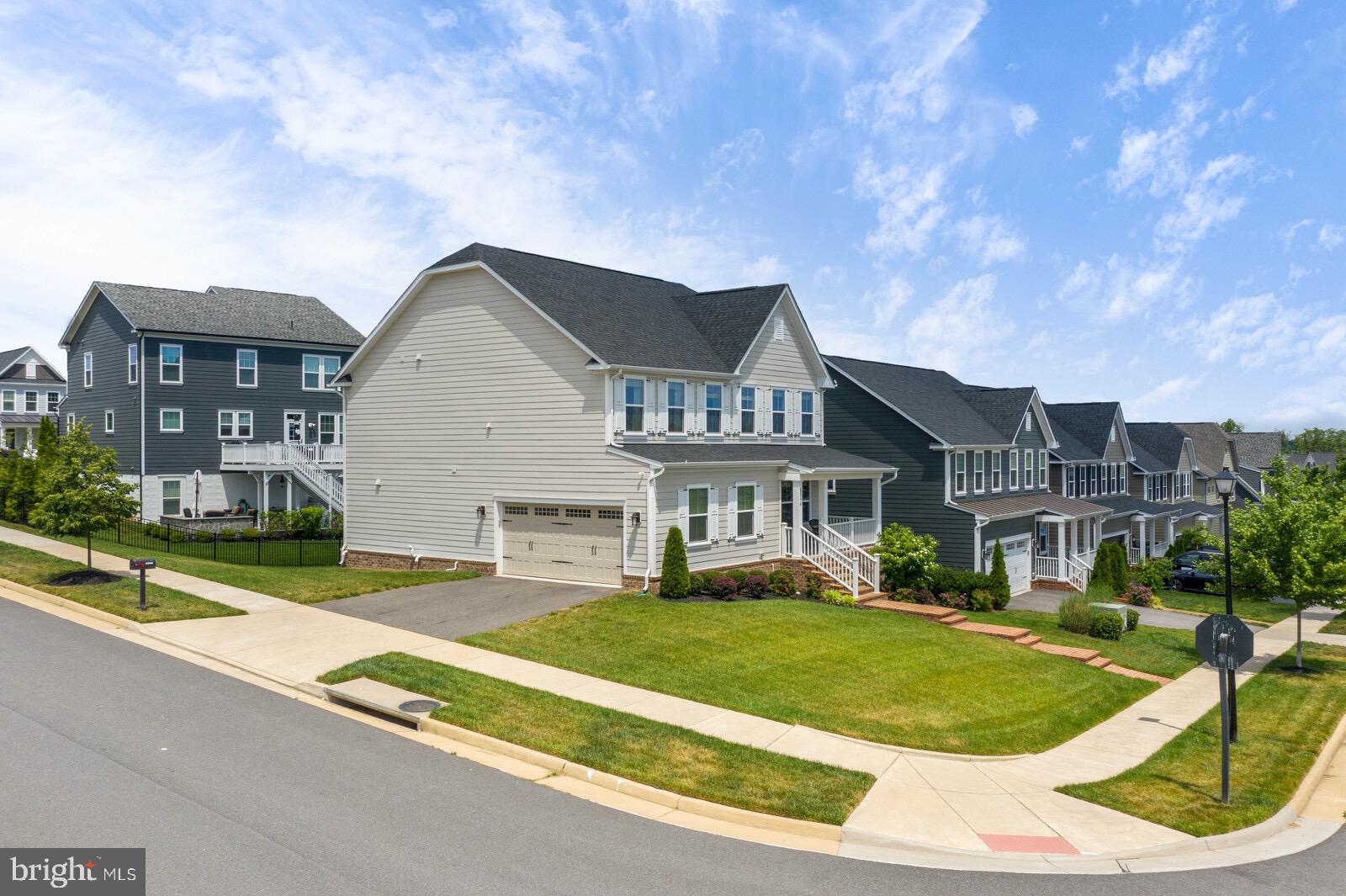 POTOMAC SHORES - Residential