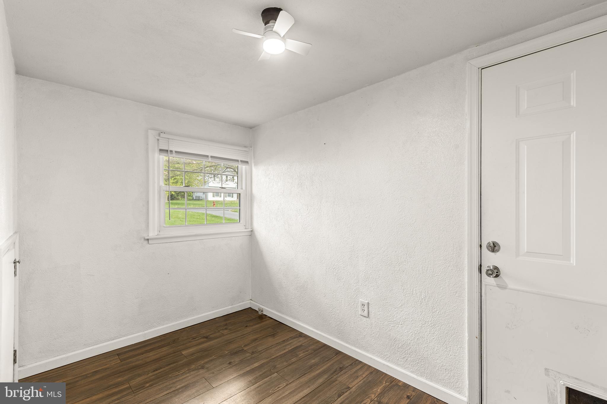 MISSION HILLS - Residential