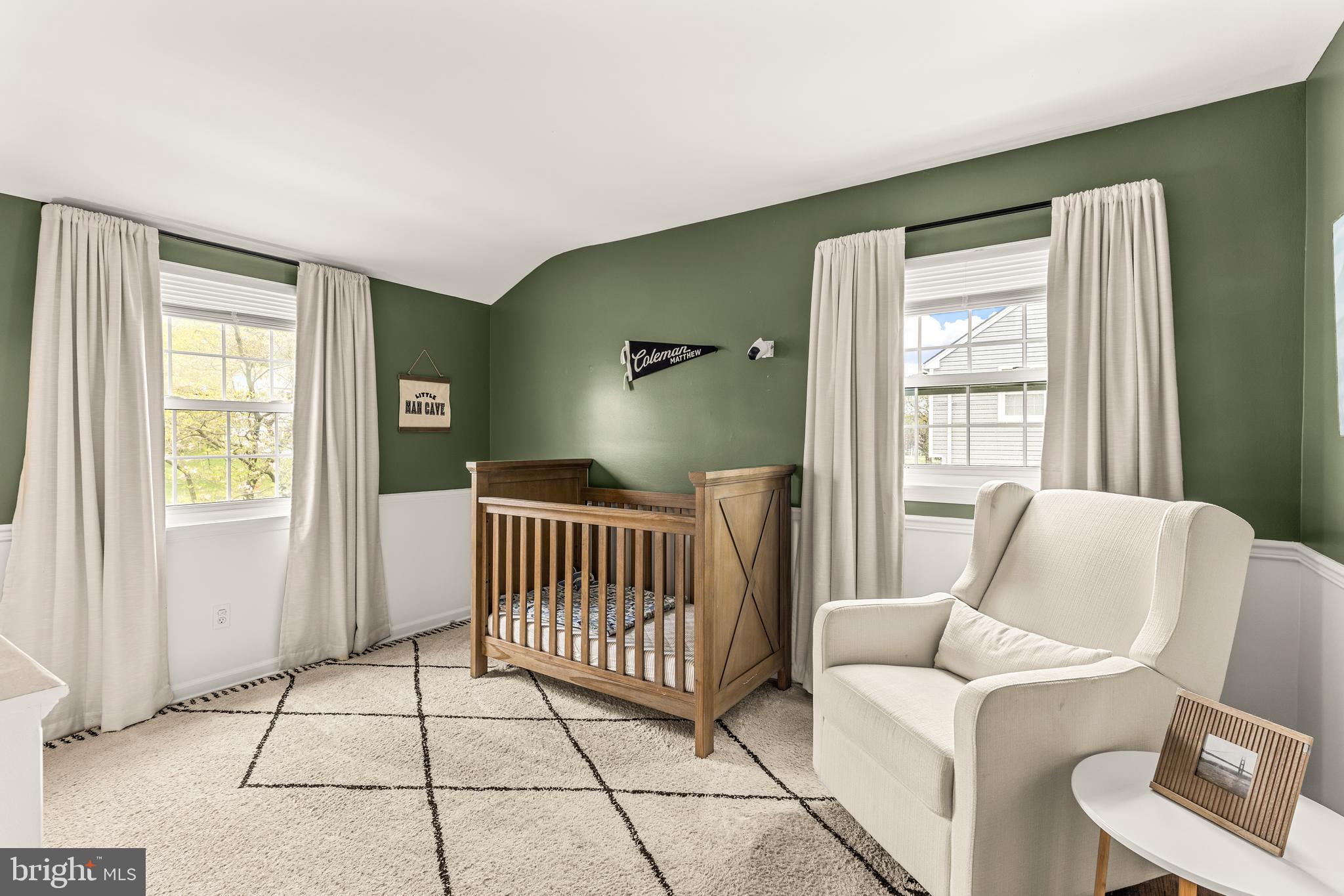 MISSION HILLS - Residential