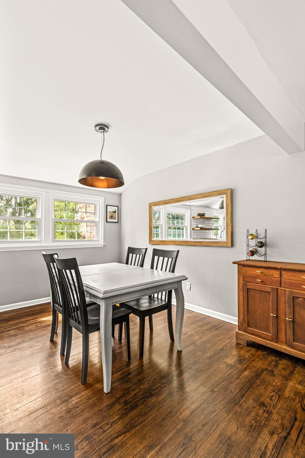 MISSION HILLS - Residential