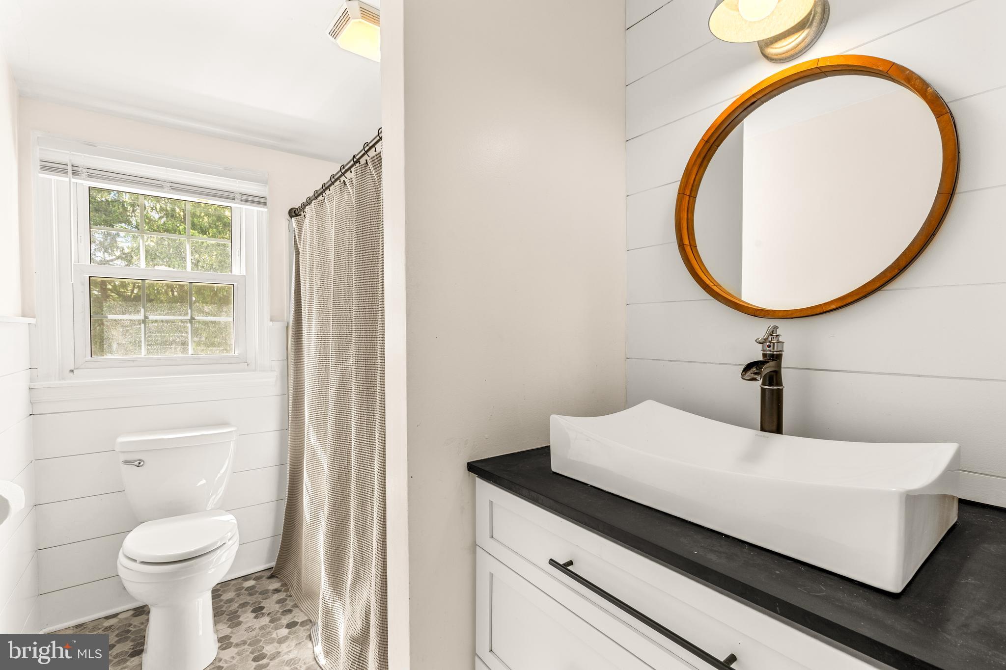 MISSION HILLS - Residential