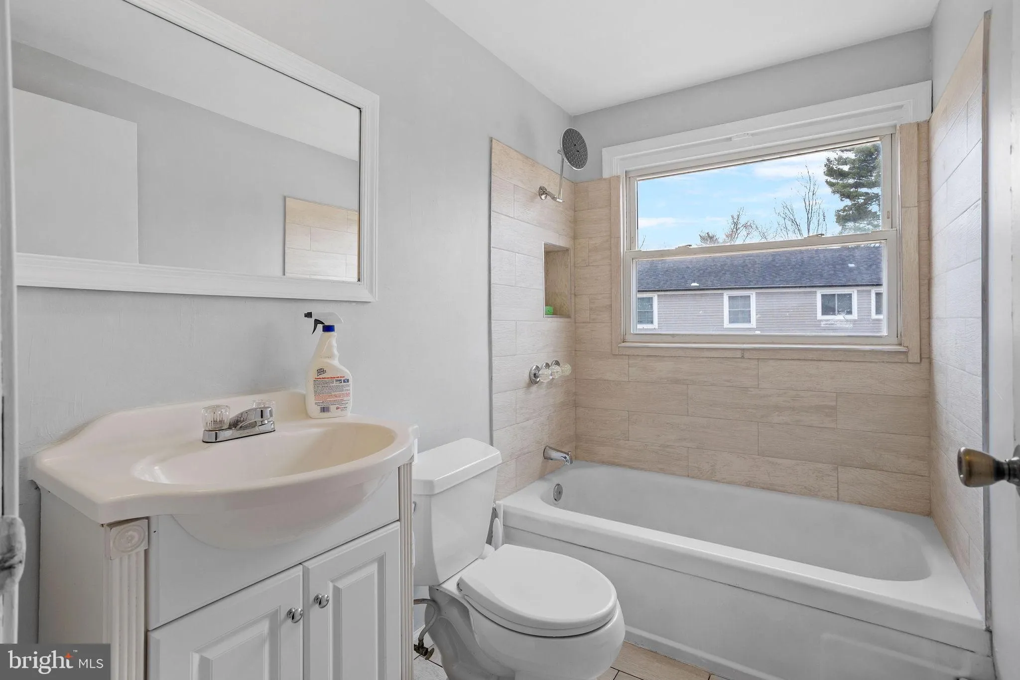 Willingboro, New Jersey 08046, United States, 3 Bedrooms Bedrooms, ,3 BathroomsBathrooms,Residential,Active,94752