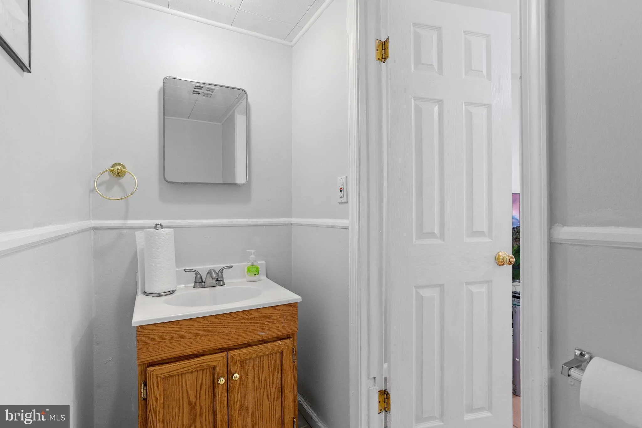 Willingboro, New Jersey 08046, United States, 3 Bedrooms Bedrooms, ,3 BathroomsBathrooms,Residential,Active,94752