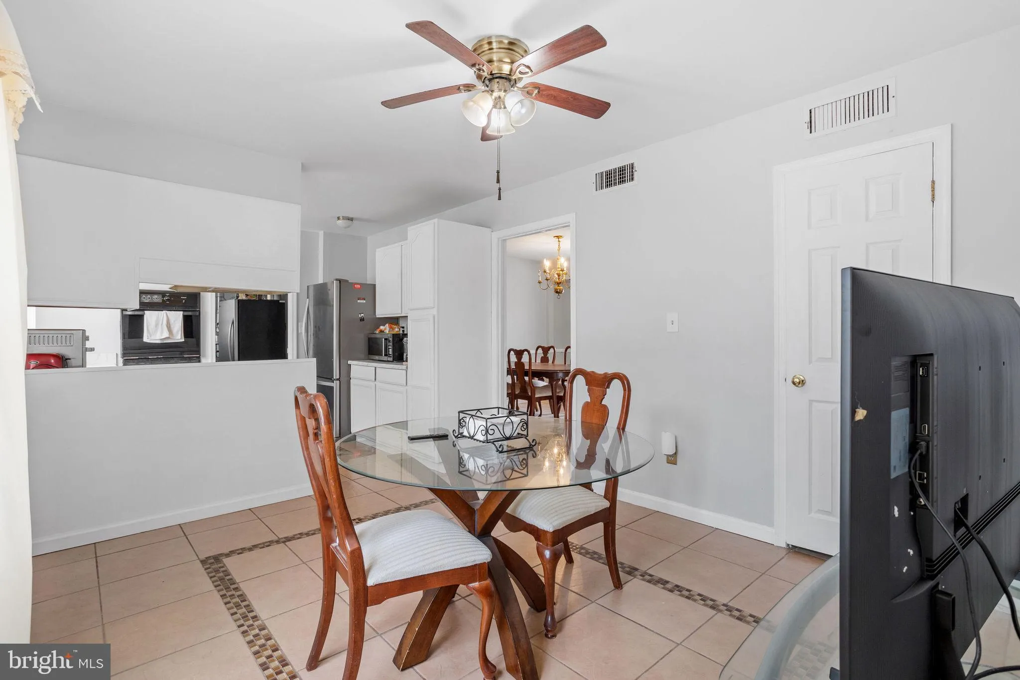 Willingboro, New Jersey 08046, United States, 3 Bedrooms Bedrooms, ,3 BathroomsBathrooms,Residential,Active,94752