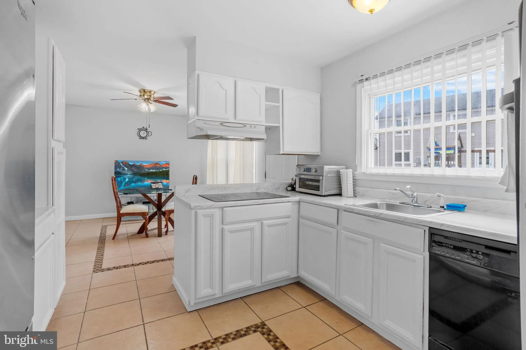 Willingboro, New Jersey 08046, United States, 3 Bedrooms Bedrooms, ,3 BathroomsBathrooms,Residential,Active,94752