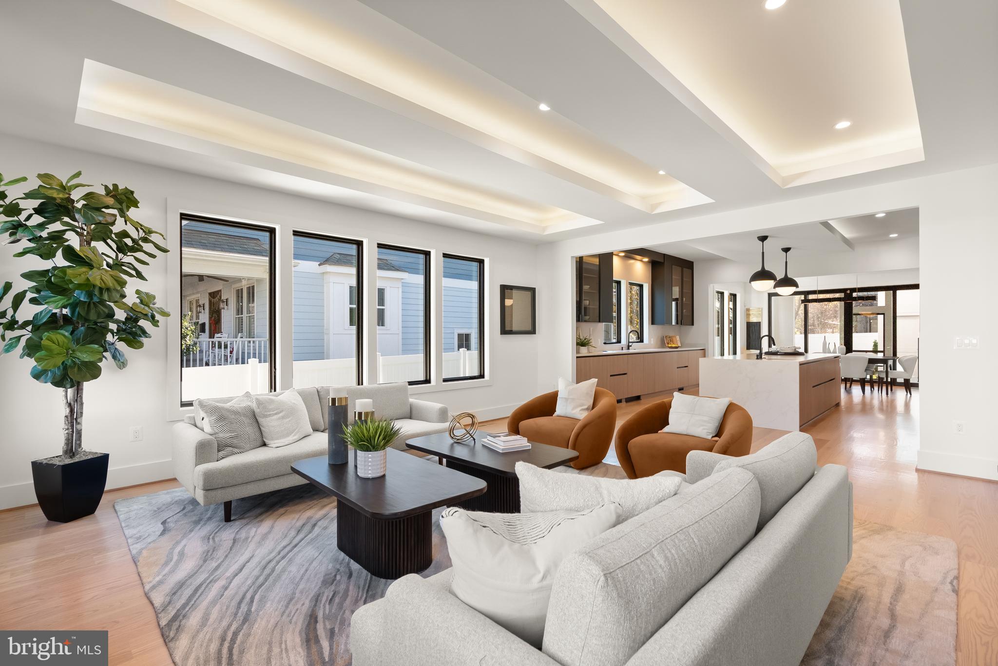 CLARENDON - Residential