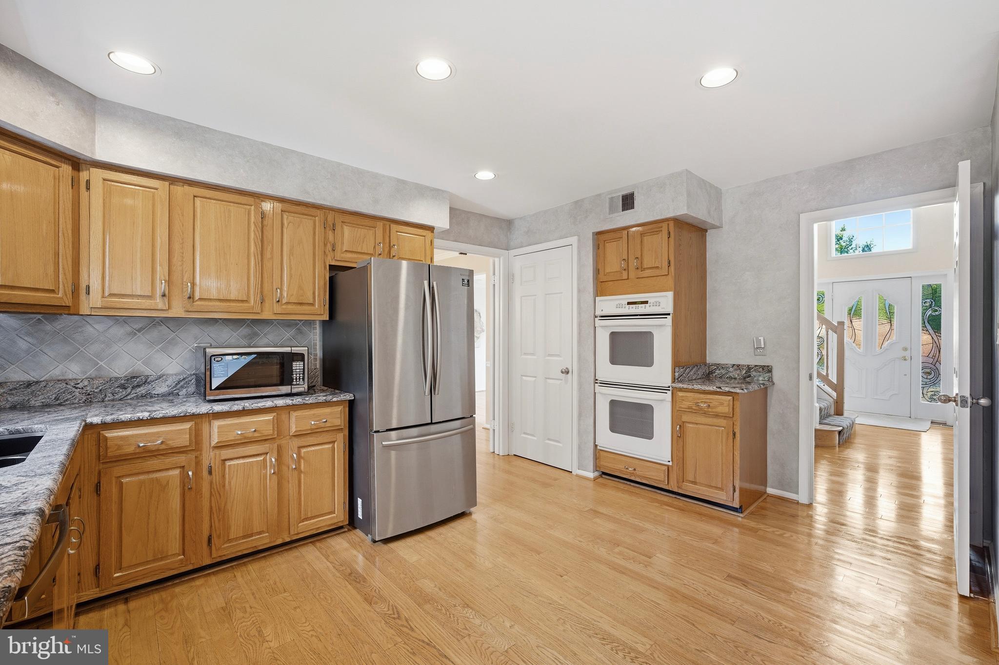 STONEBRIDGE - Residential