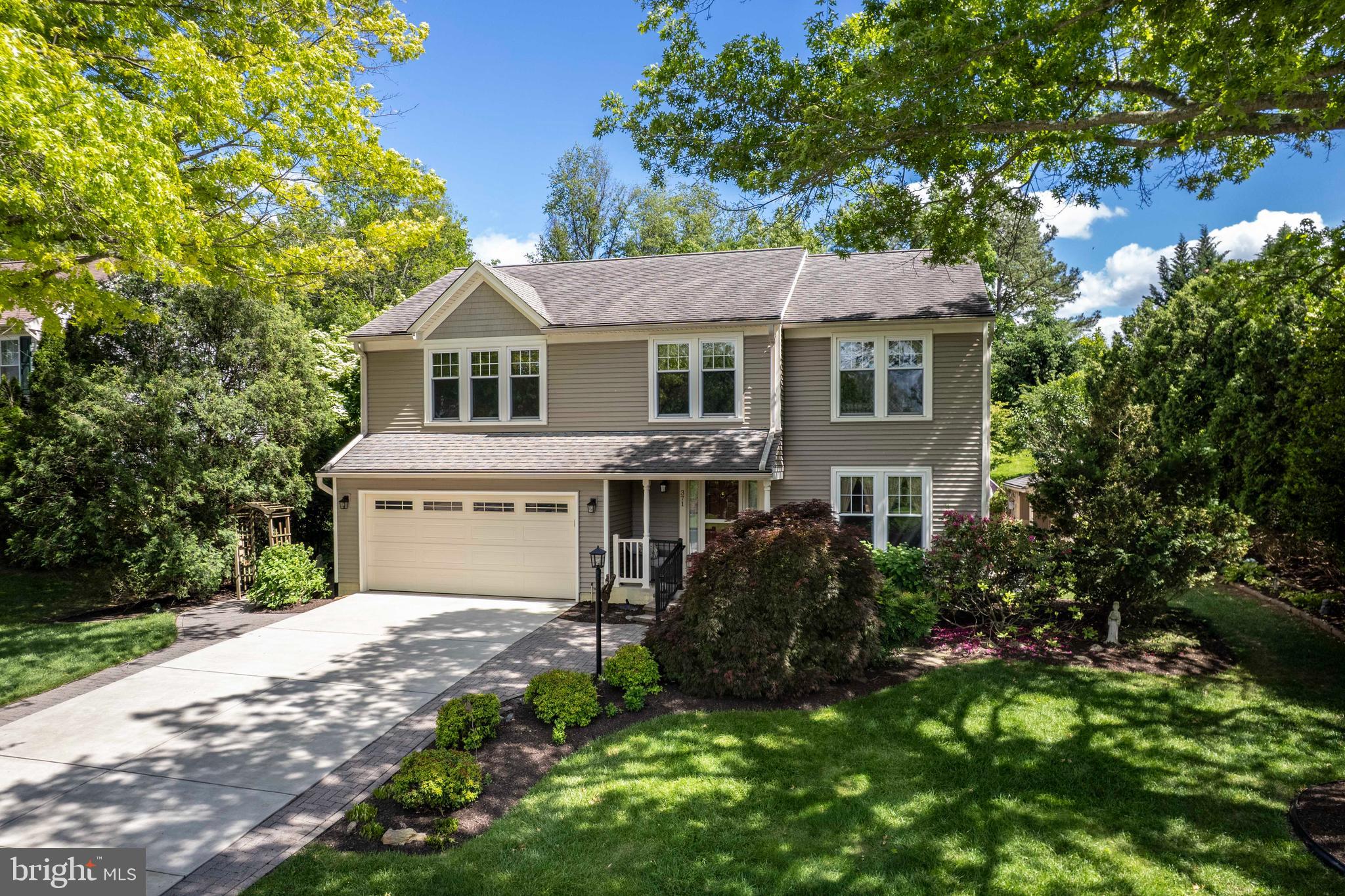 371 WINGED FOOT DRIVE
