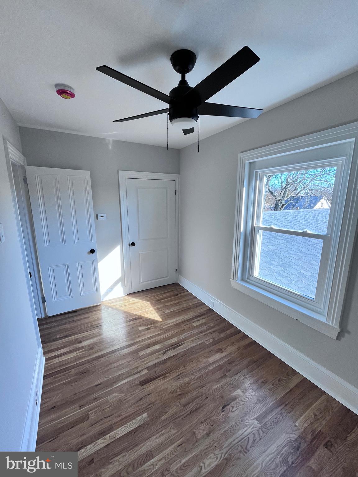 222 W BARNARD STREET