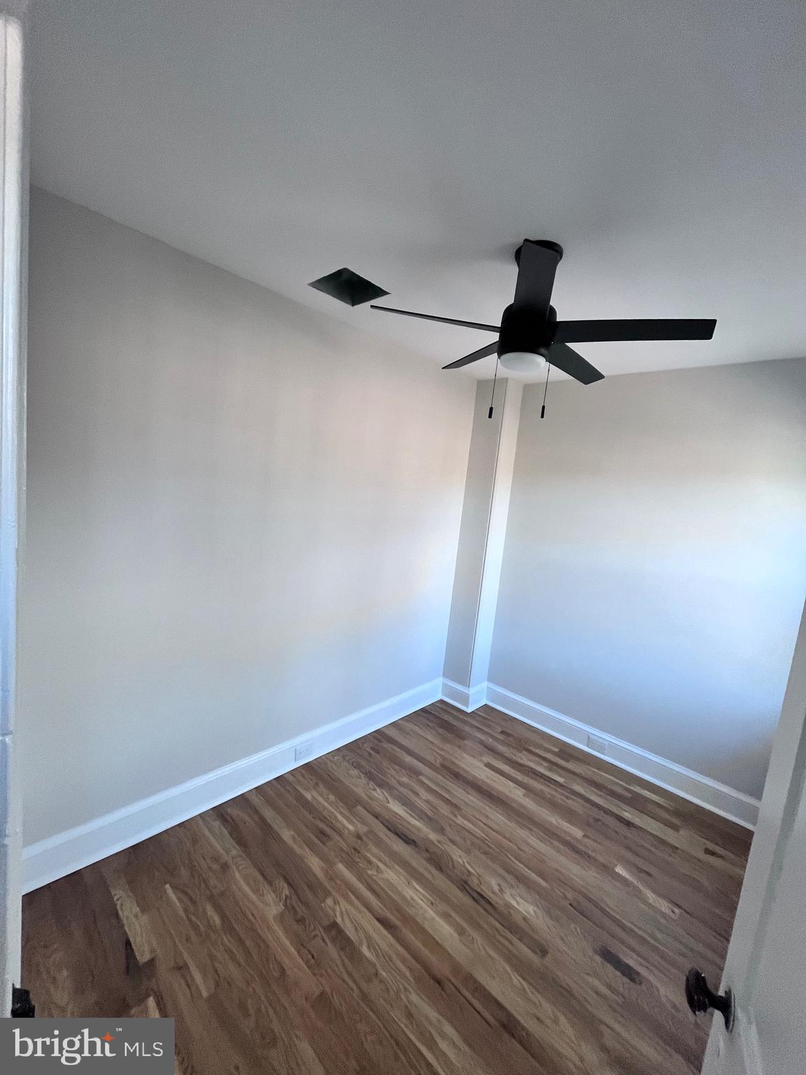 222 W BARNARD STREET