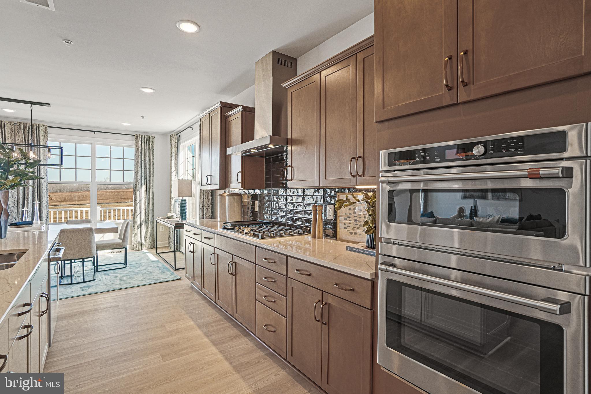 FAIRWAY ESTATES - Residential