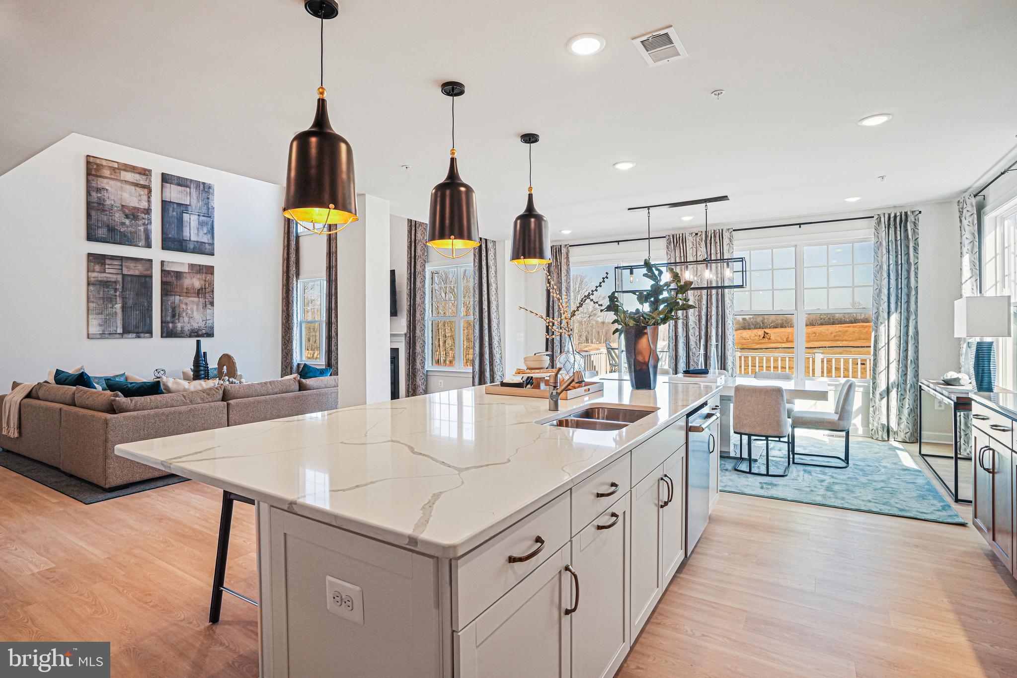 FAIRWAY ESTATES - Residential