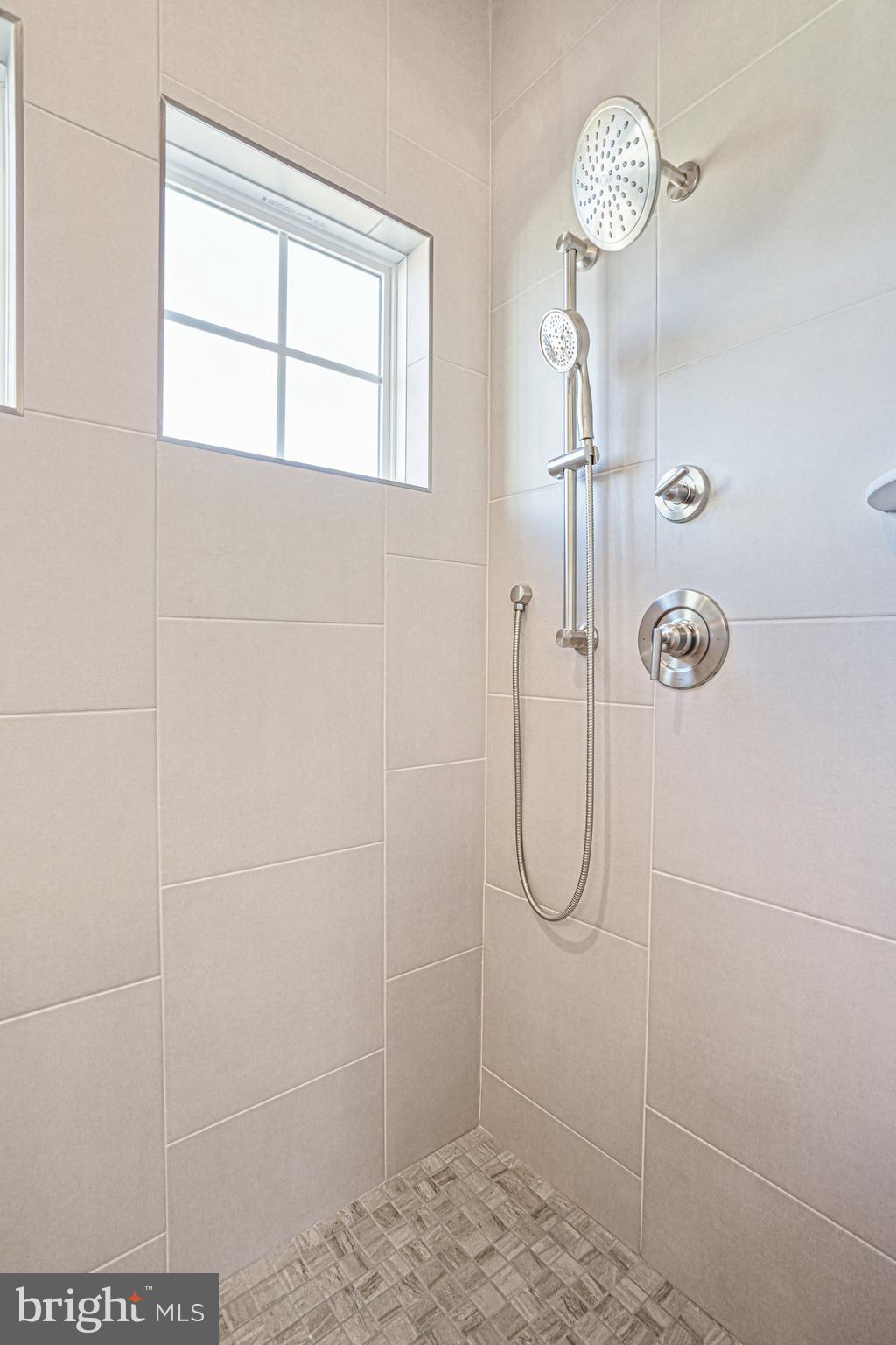 FAIRWAY ESTATES - Residential