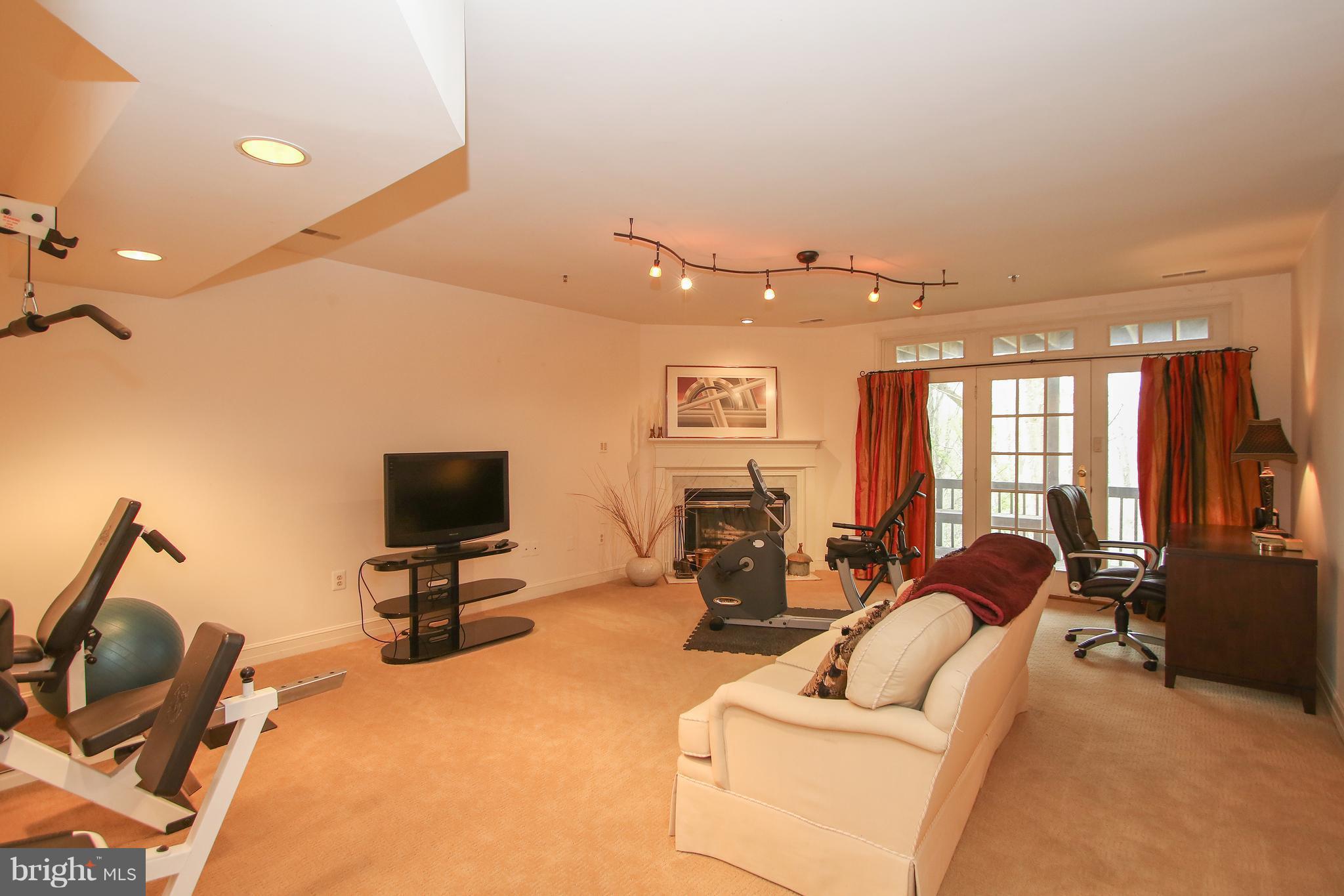 BROOKMONT - Residential