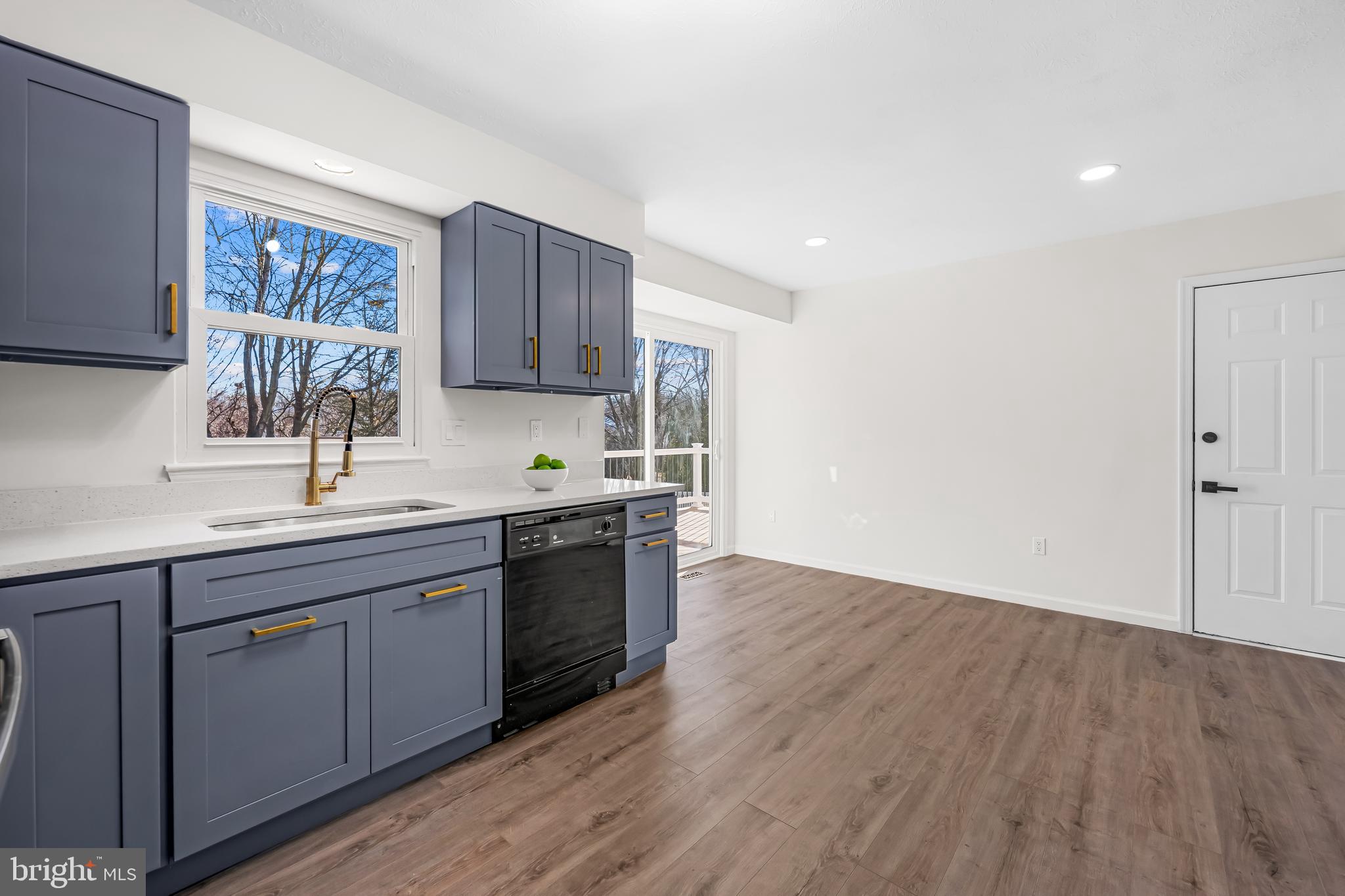 VILLAGE OF BYNUM RUN - Residential