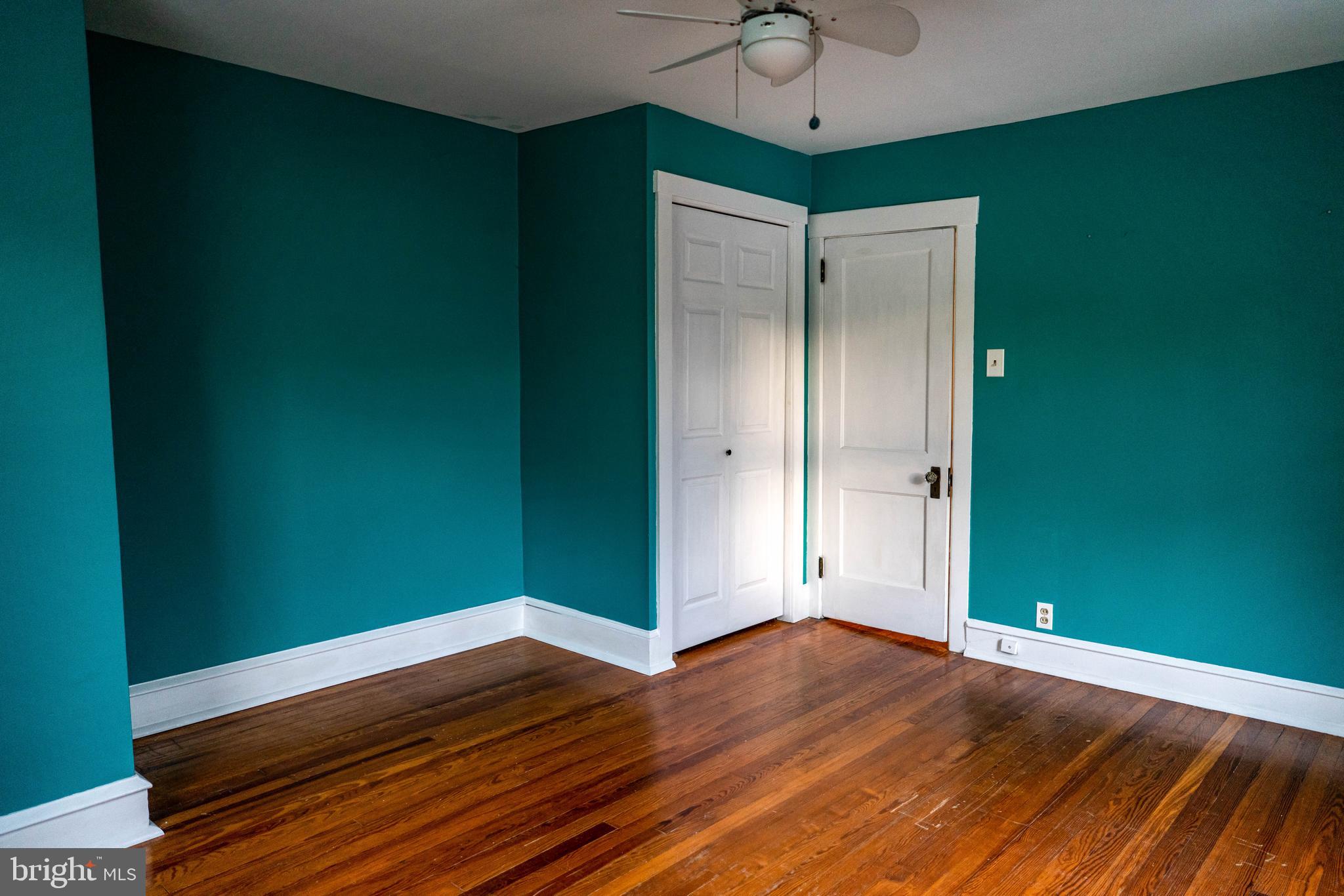 MANAYUNK - Residential Lease