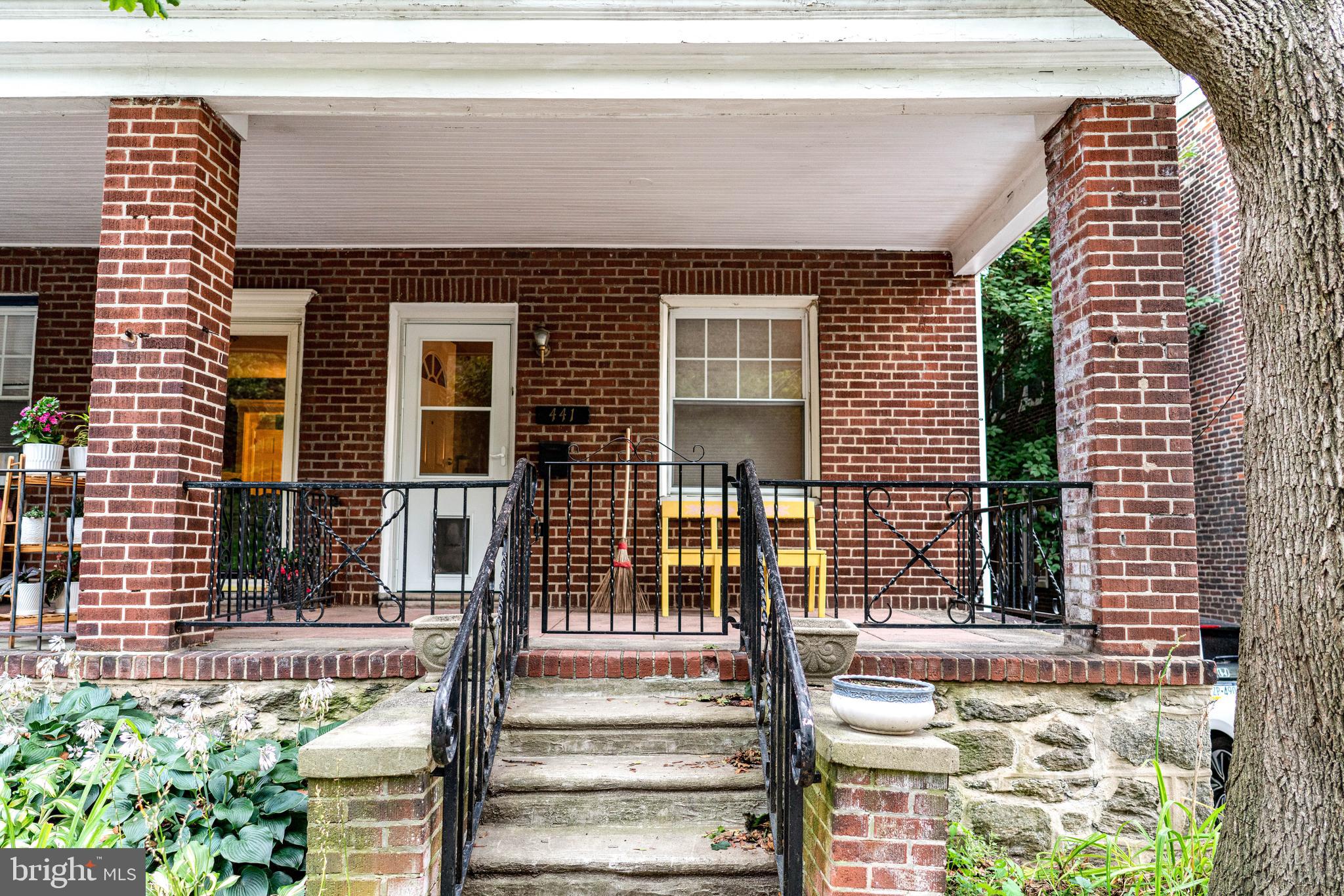 MANAYUNK - Residential Lease