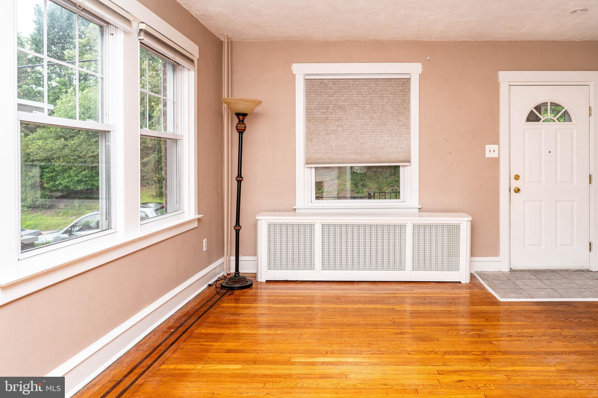 MANAYUNK - Residential Lease