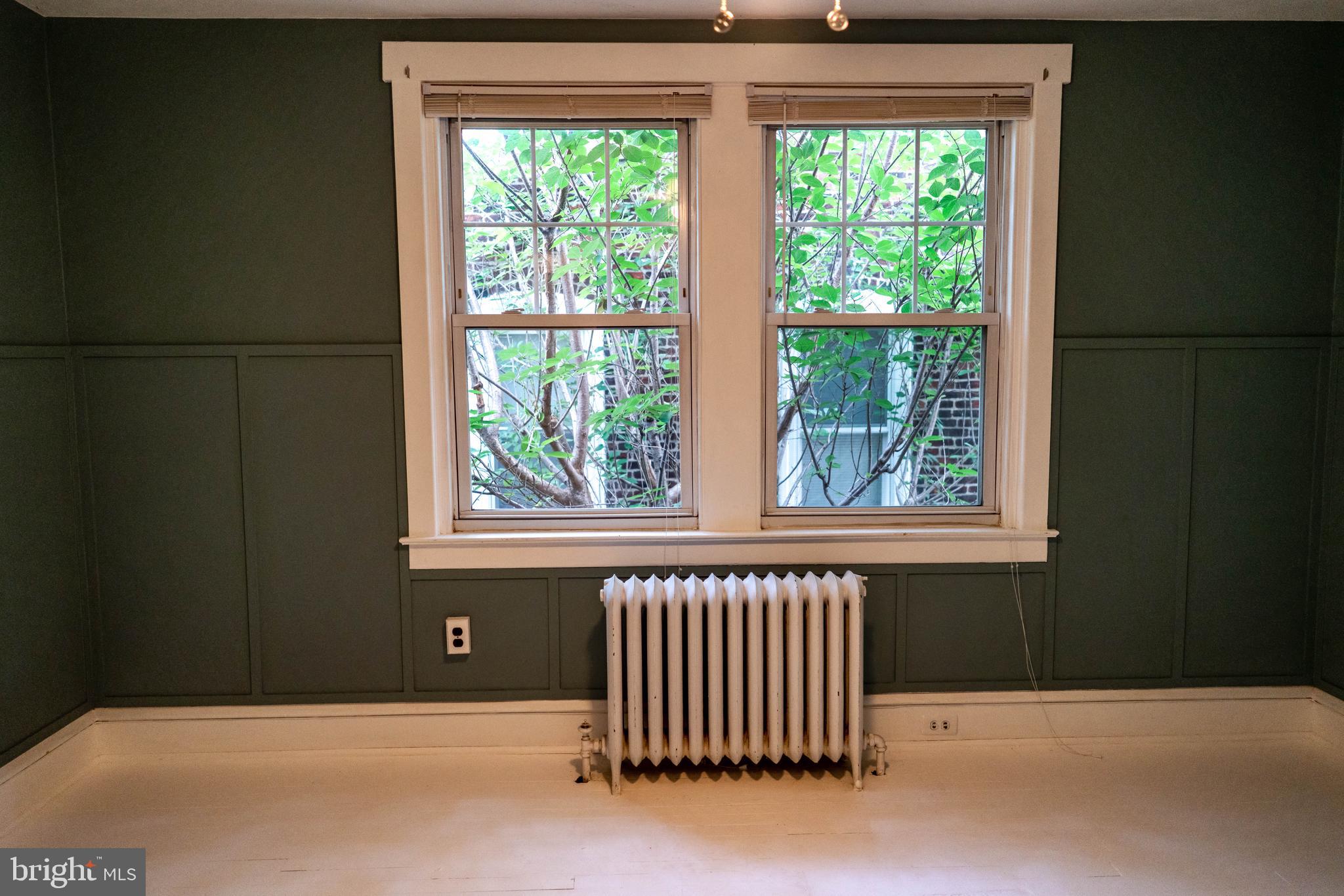 MANAYUNK - Residential Lease