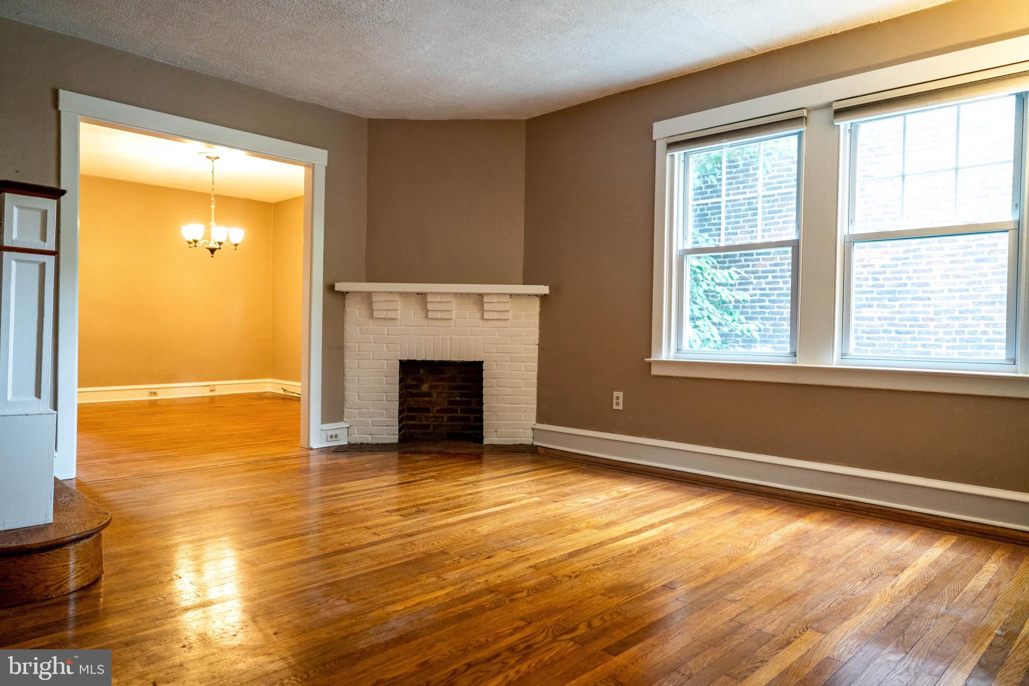 MANAYUNK - Residential Lease