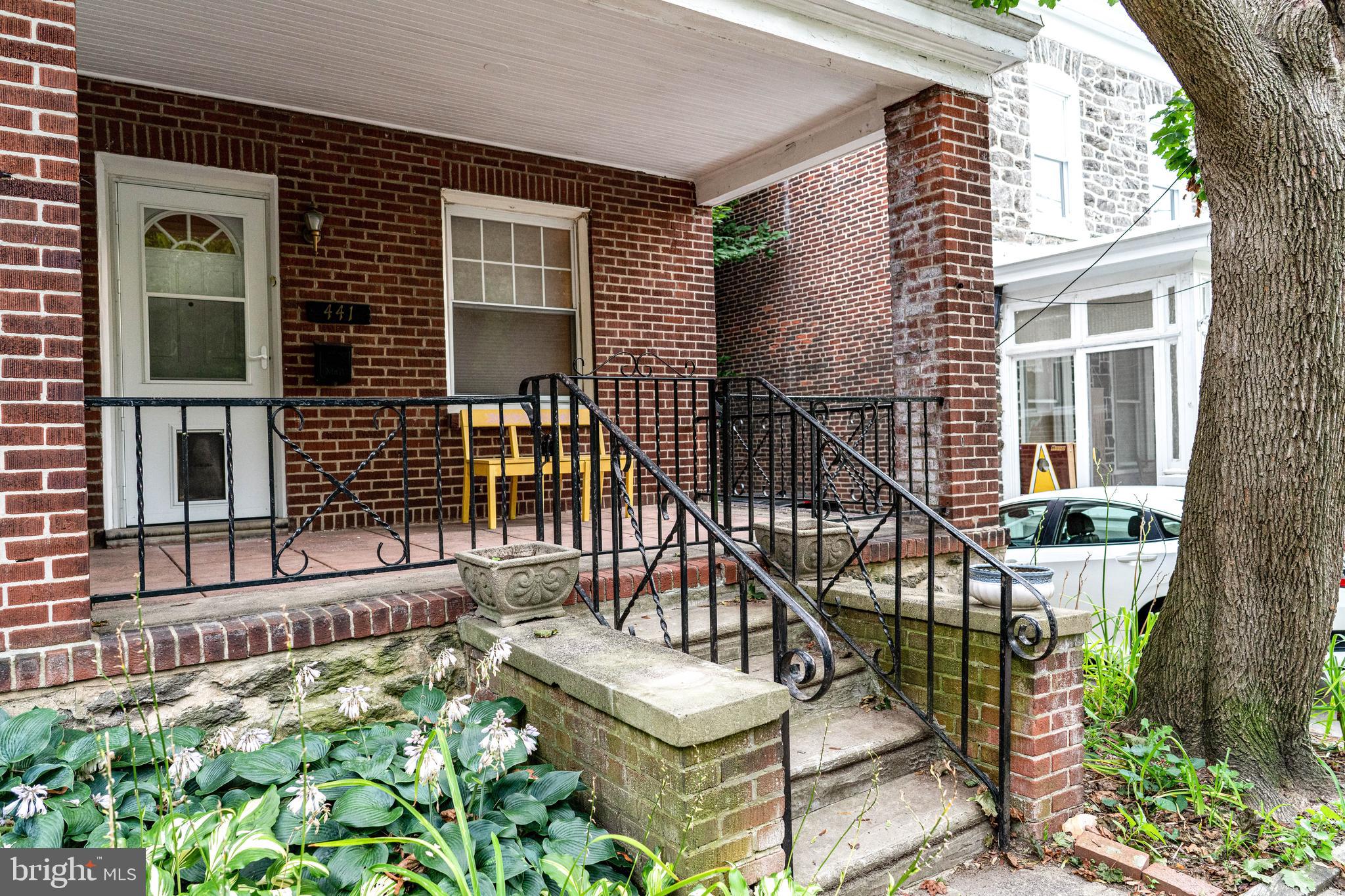 MANAYUNK - Residential Lease