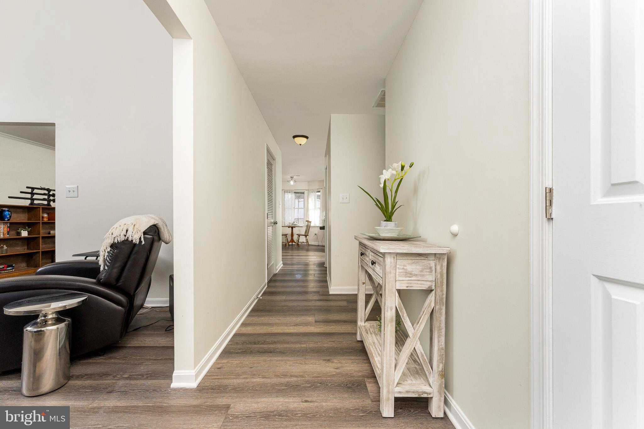 MEADFIELD - Residential