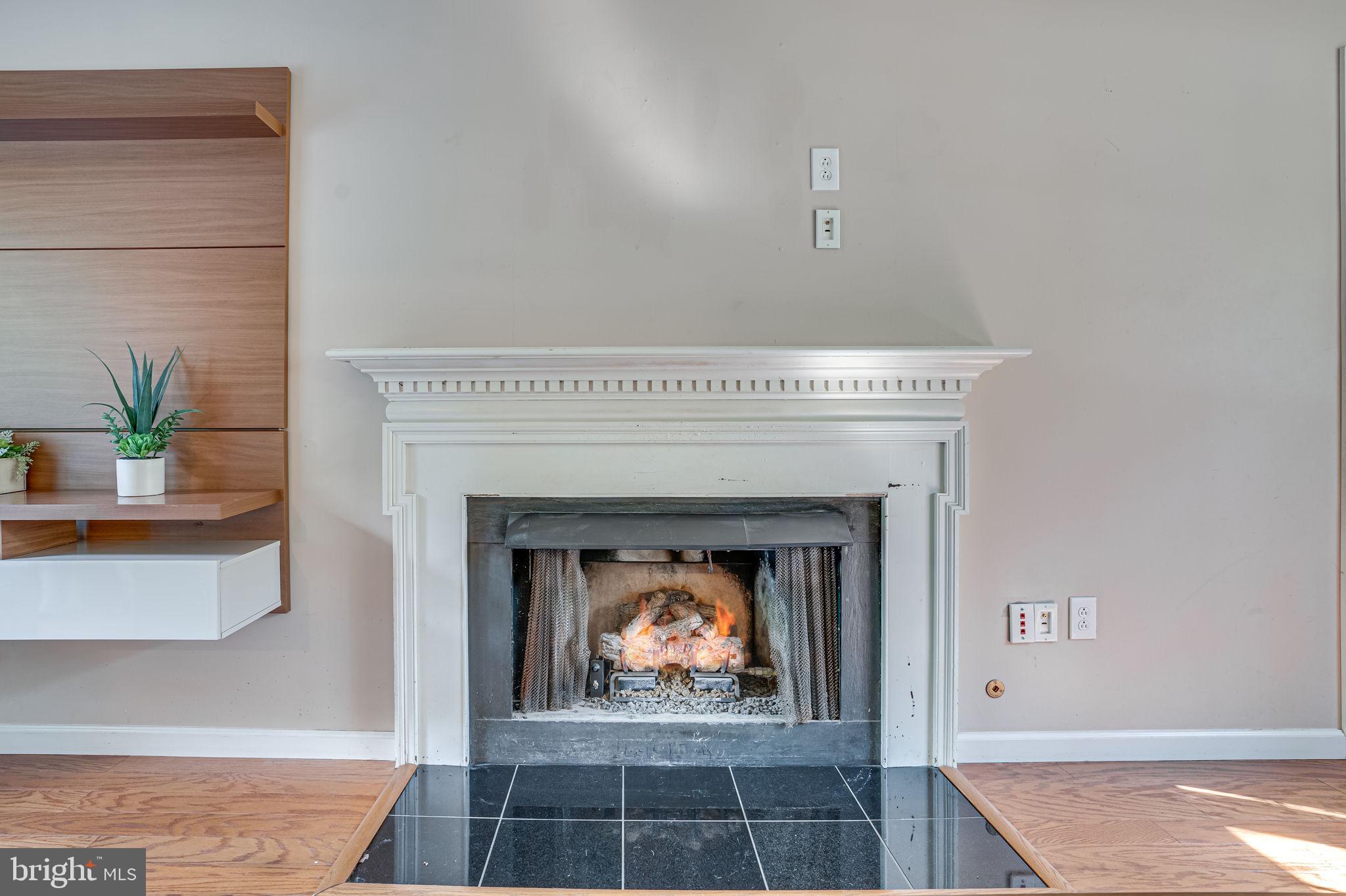 STRATTON WOODS - Residential