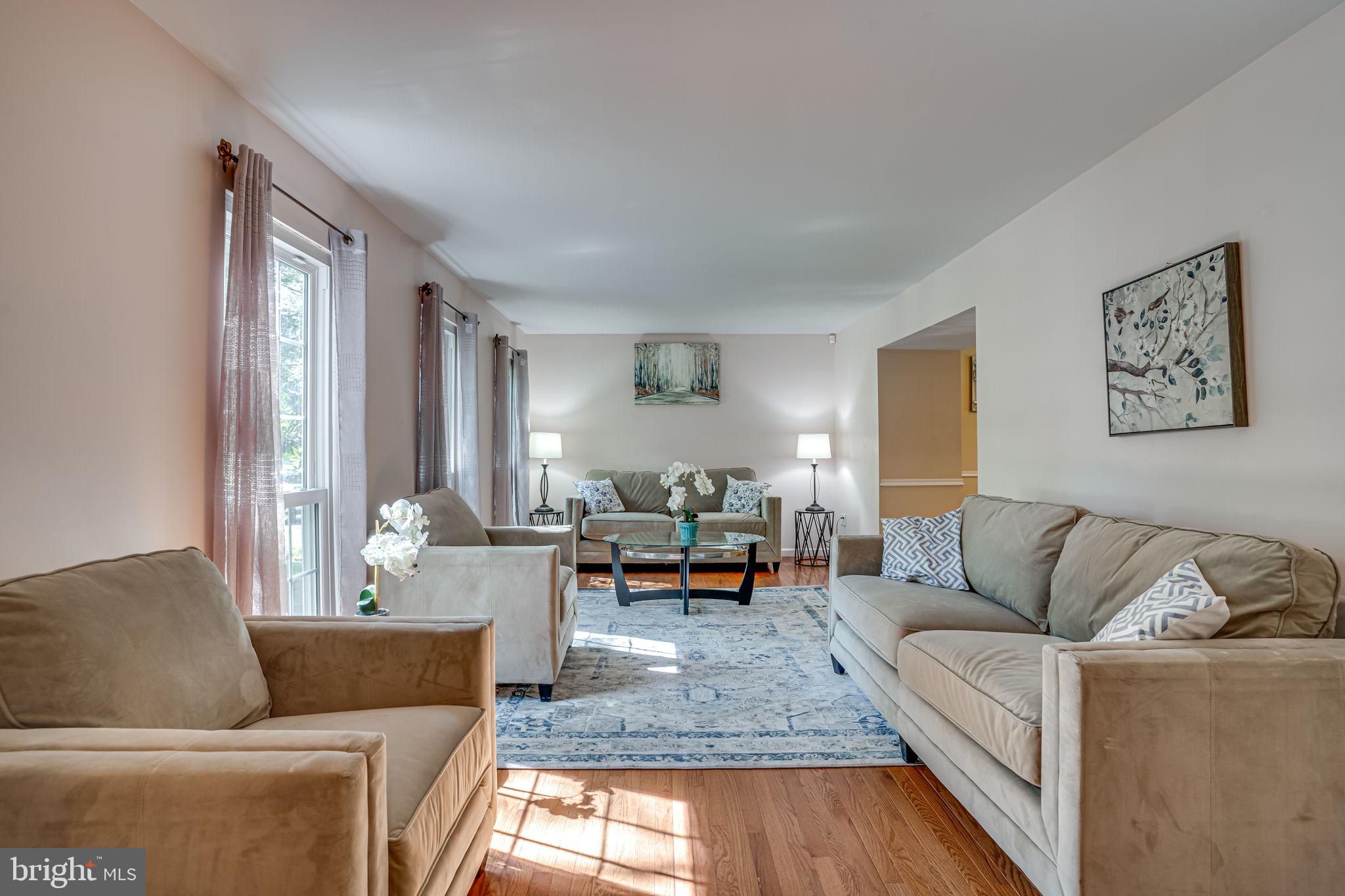 STRATTON WOODS - Residential