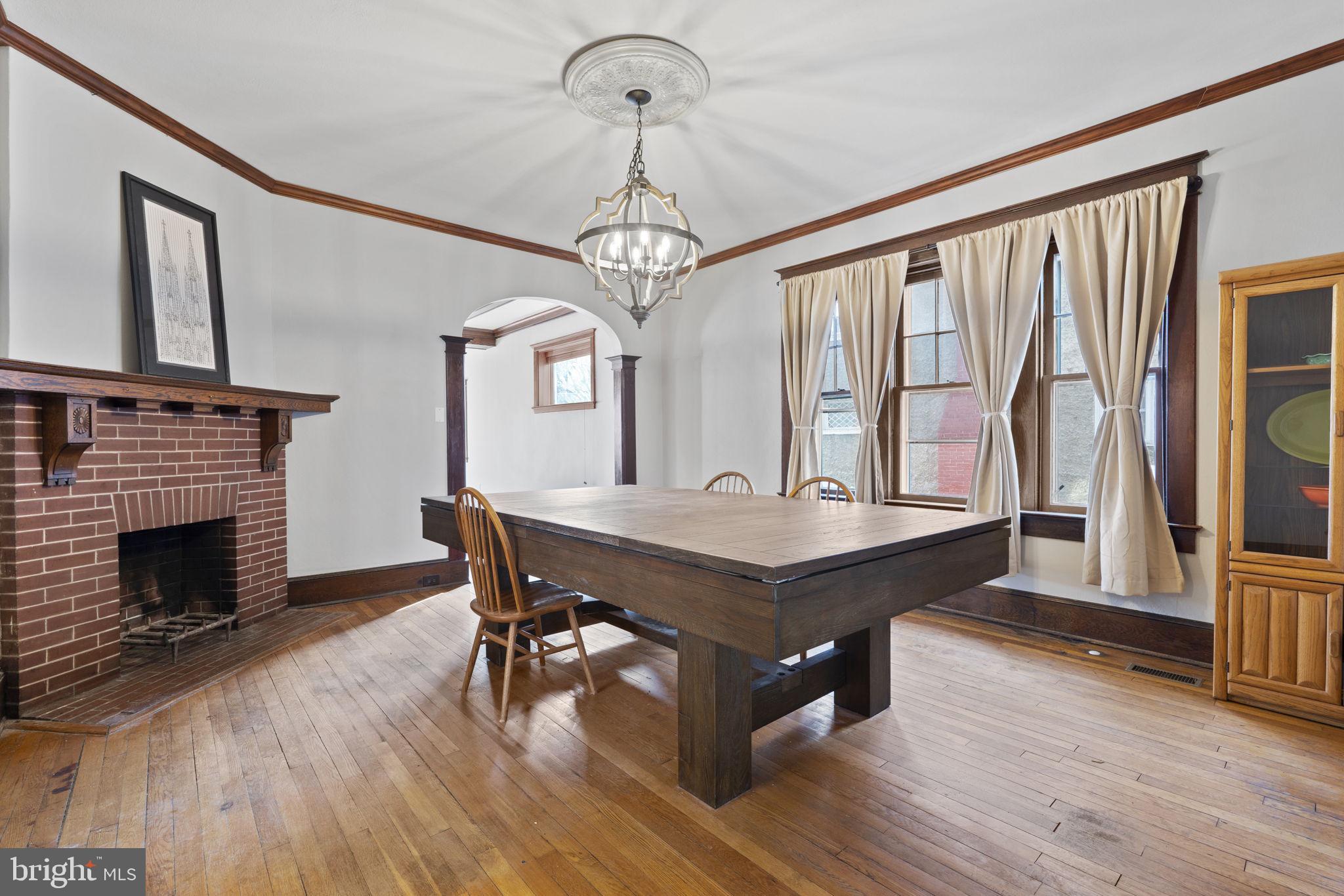 CHARLES TOWN - Residential