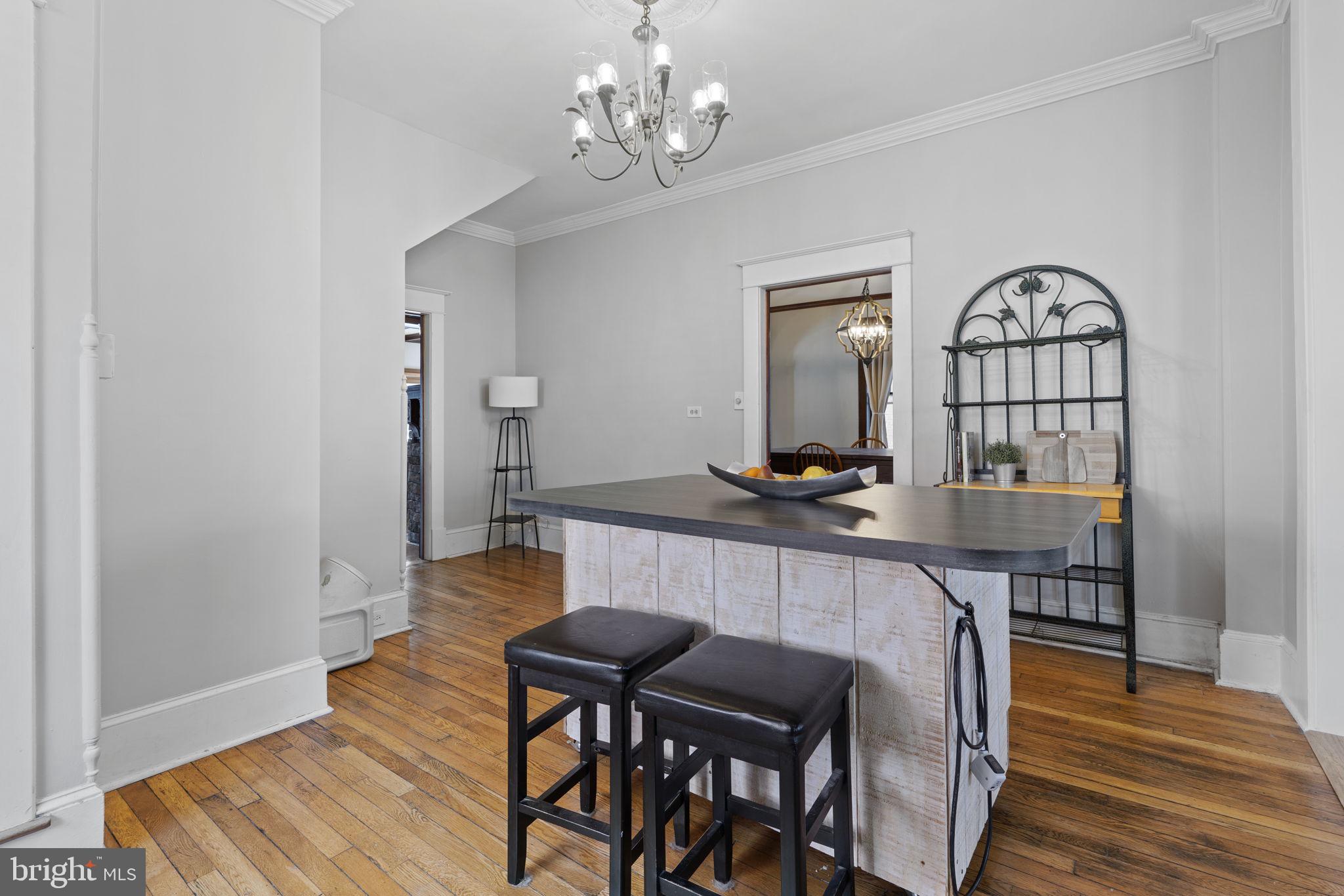 CHARLES TOWN - Residential