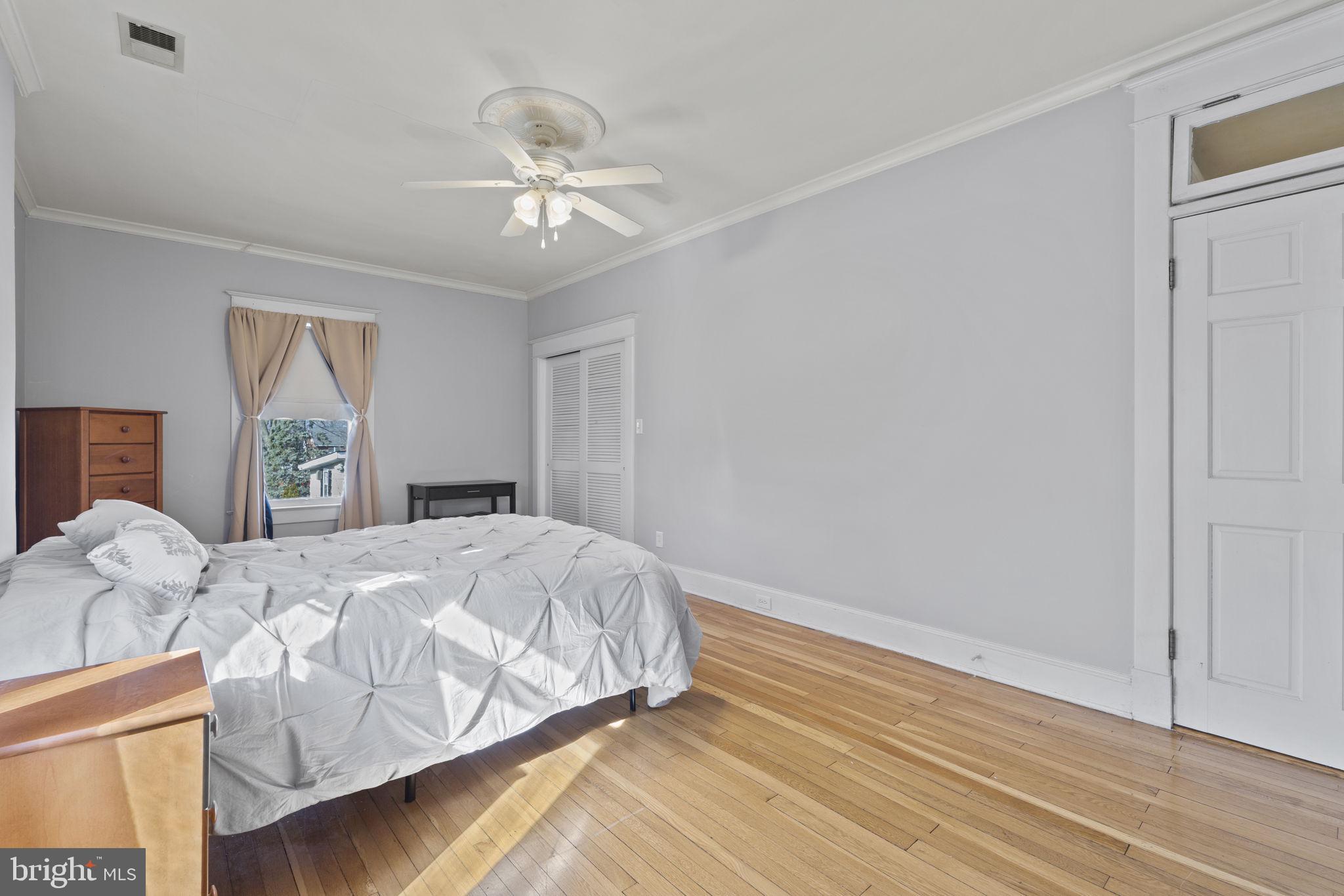 CHARLES TOWN - Residential