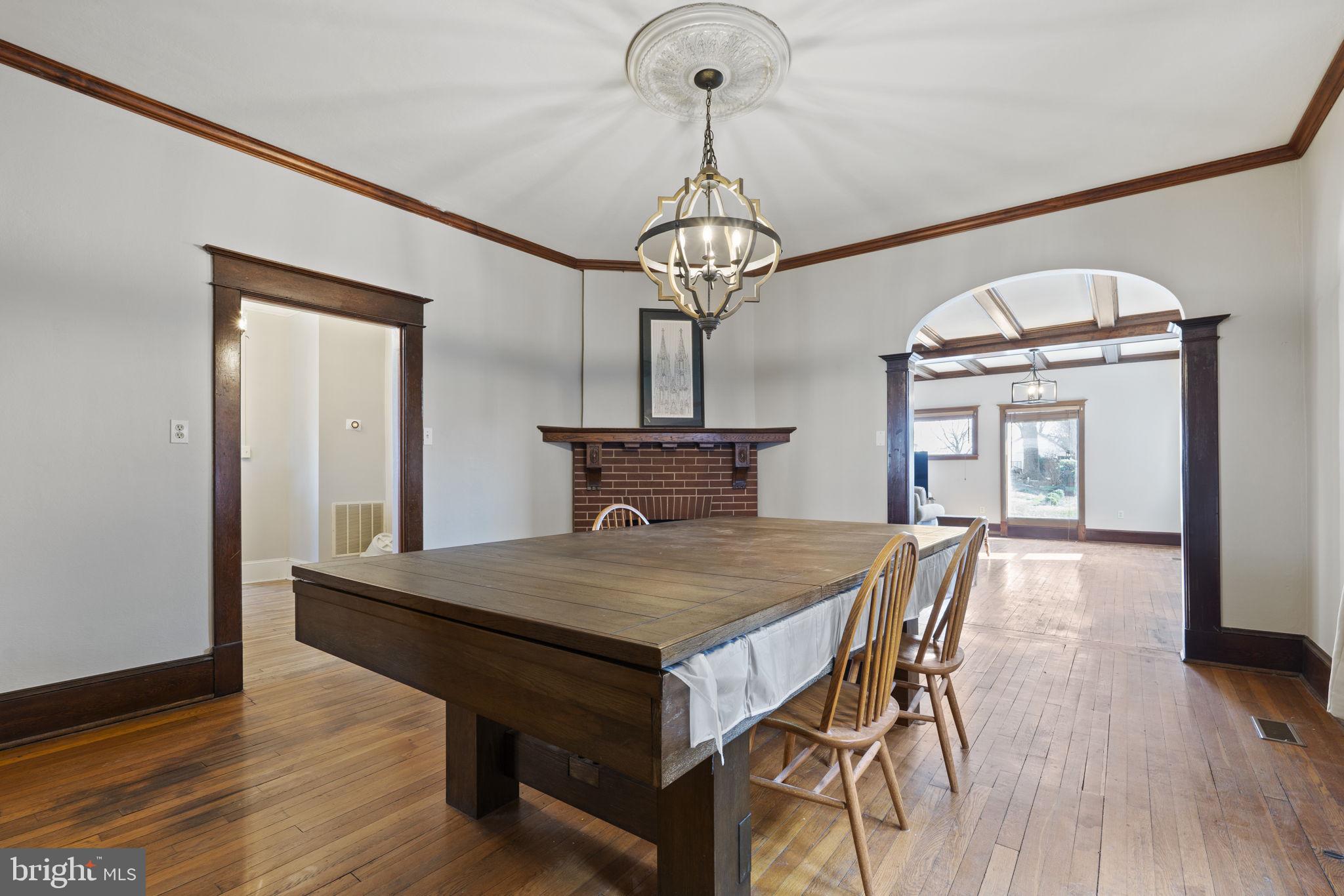 CHARLES TOWN - Residential