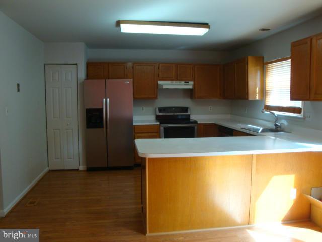 FOXBOROUGH FARMS - Residential Lease