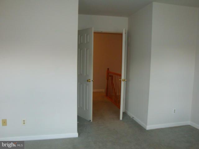 FOXBOROUGH FARMS - Residential Lease